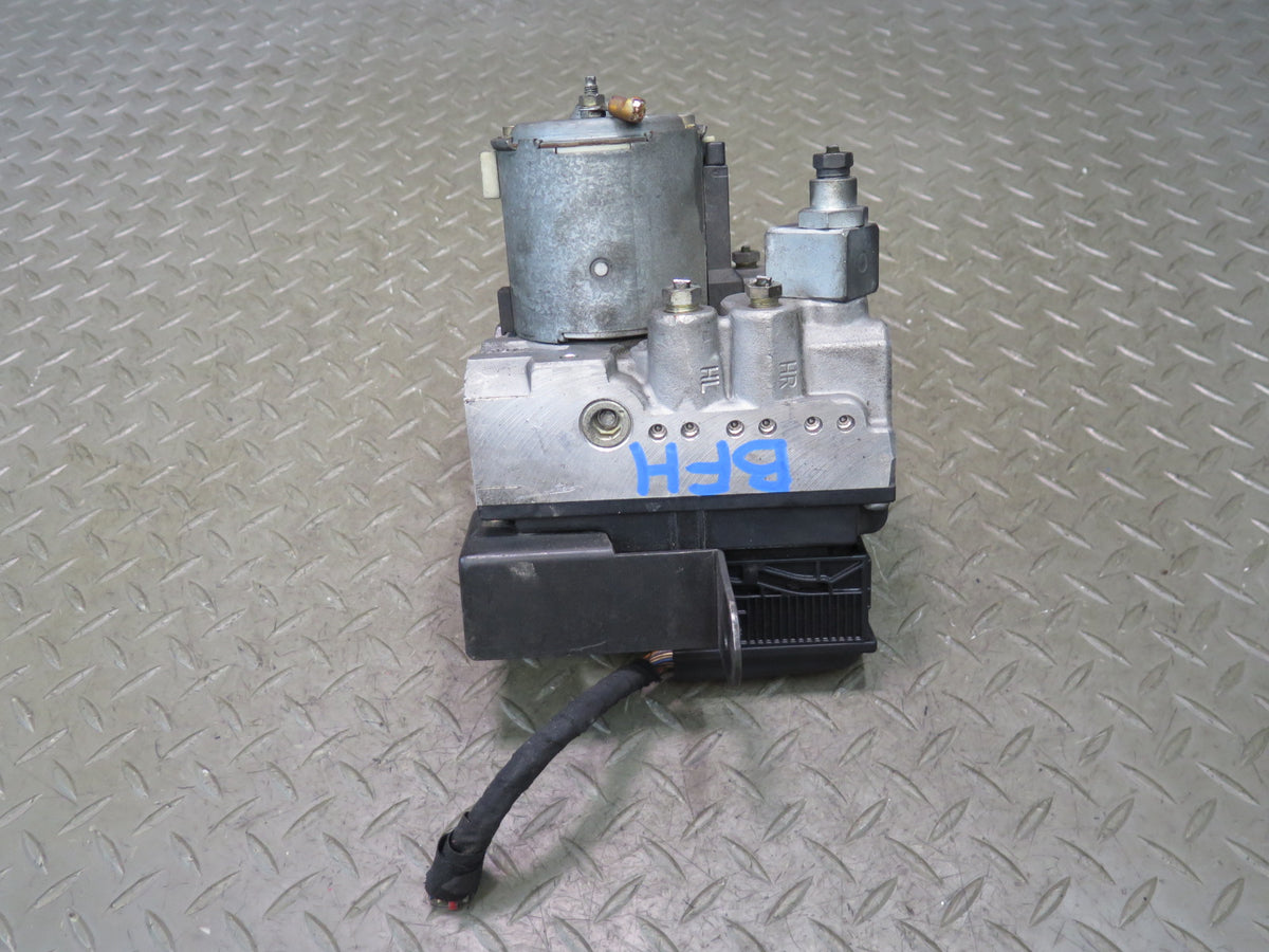 97-98 BMW E38 E39 540i 4.4L M62 ABS Hydraulic Anti Lock Brake Pump OEM