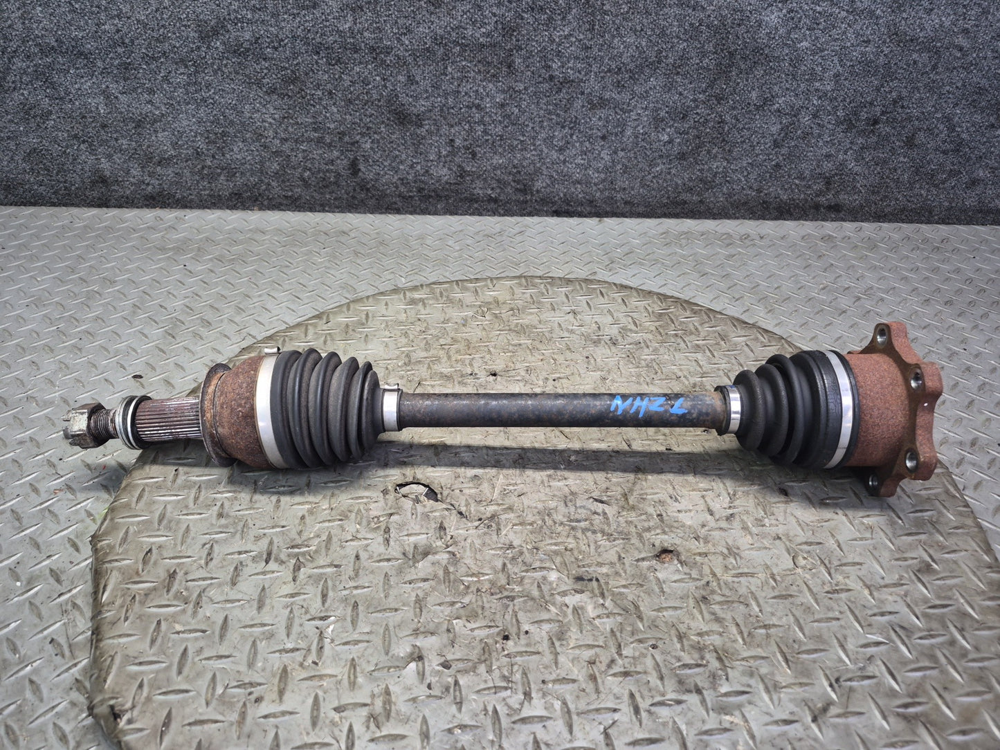 09-20 Nissan Z34370Z RWD A/T Rear Left Suspension Axle Shaft 72K Miles OEM