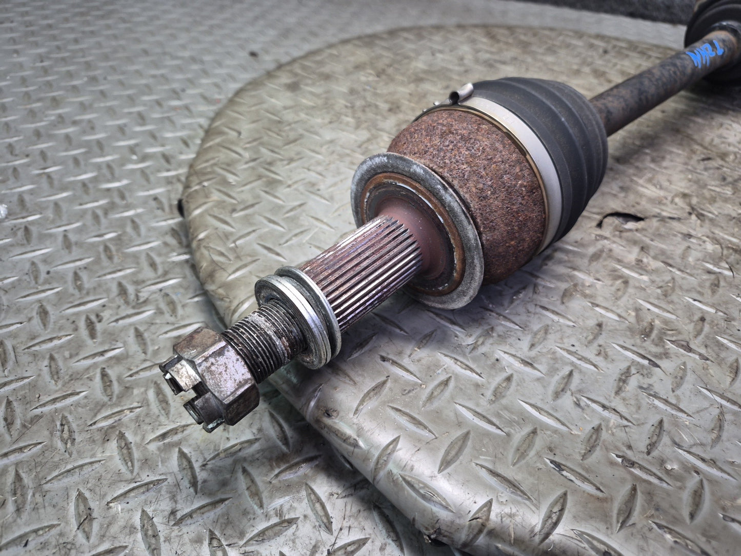 09-20 Nissan Z34370Z RWD A/T Rear Left Suspension Axle Shaft 72K Miles OEM