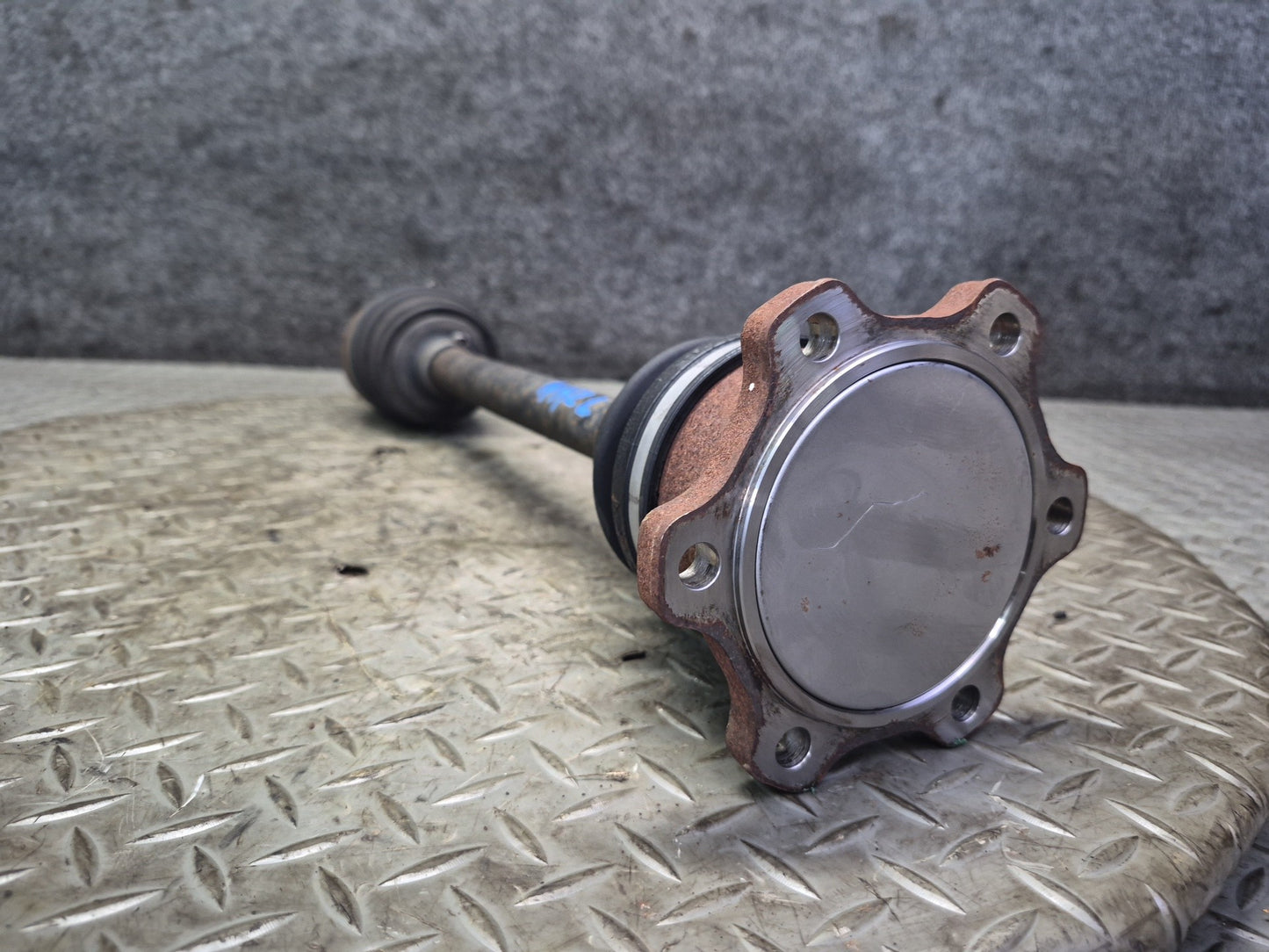 09-20 Nissan Z34370Z RWD A/T Rear Left Suspension Axle Shaft 72K Miles OEM