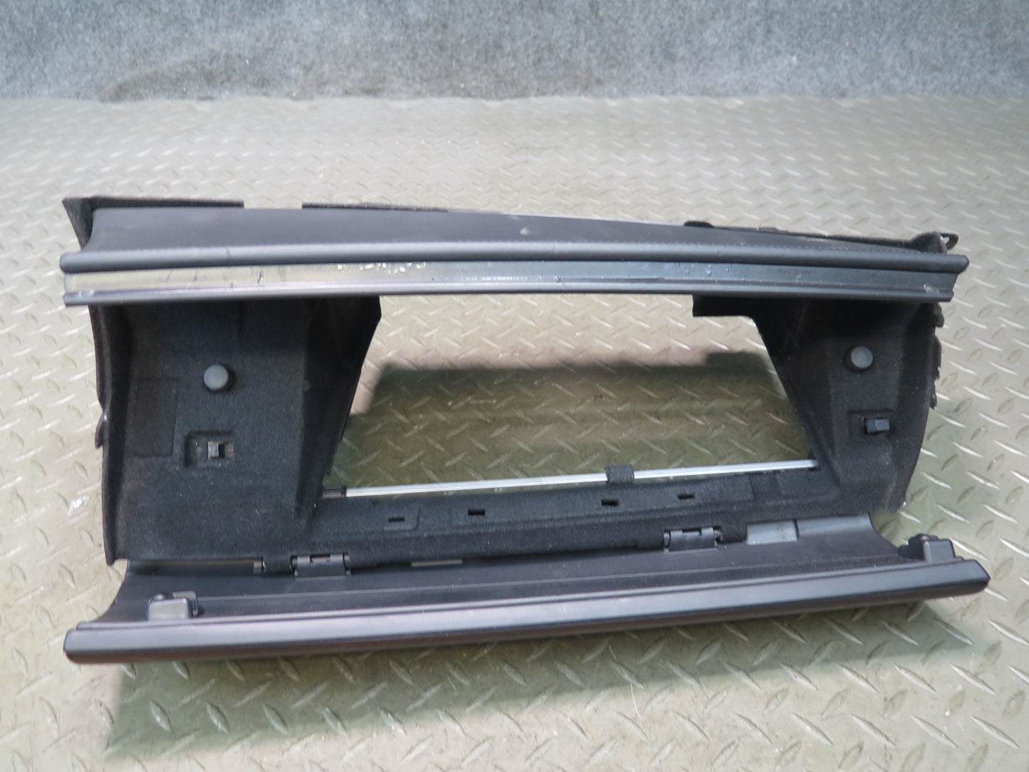 2008-2014 BMW E71 E72 X6 Dash Glove Box Compartment Storage Door Lid