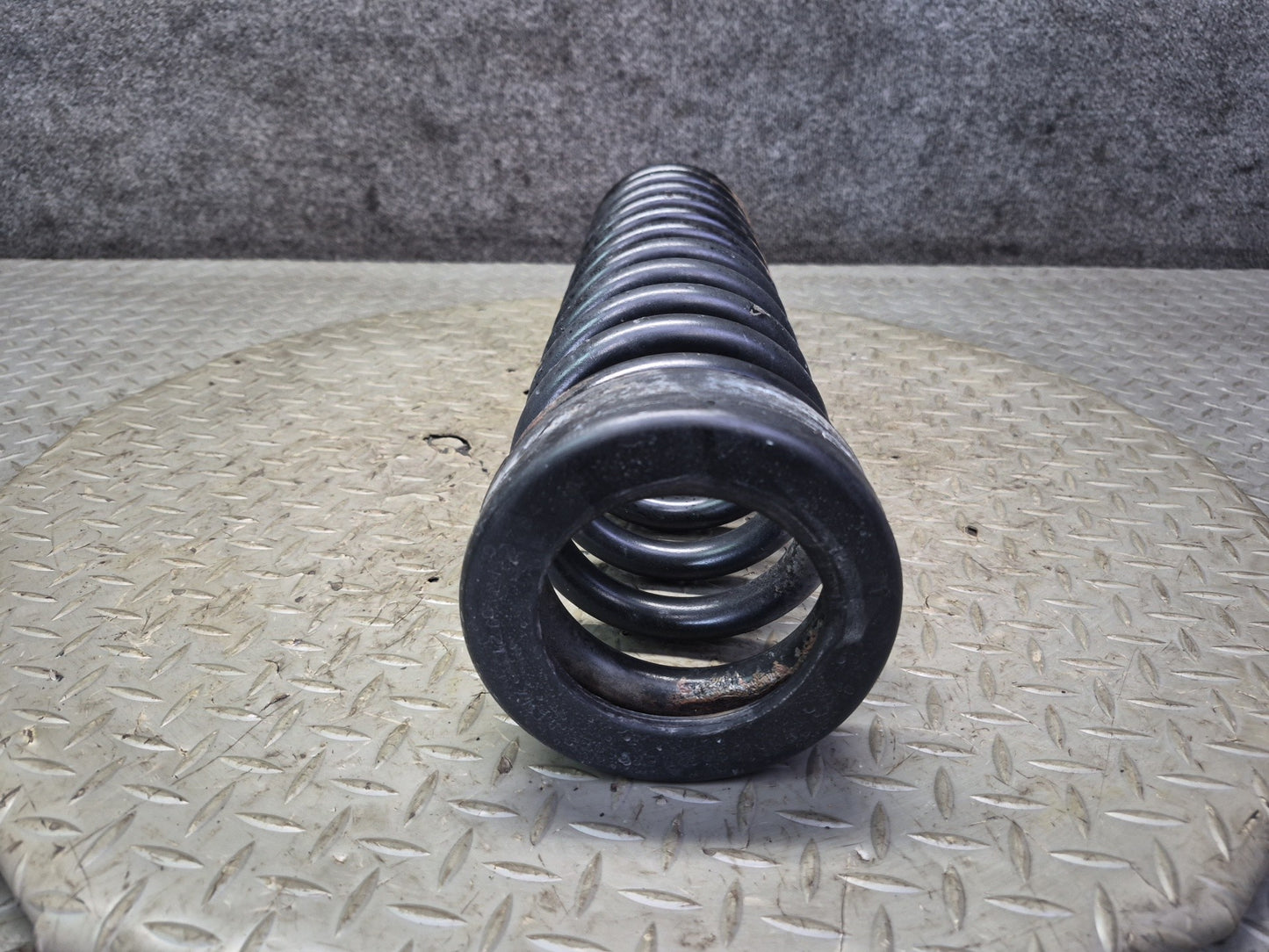 86-91 Mercedes W126 560SEL Set of 2 Rear Left & Right Coil Spring 107K OEM