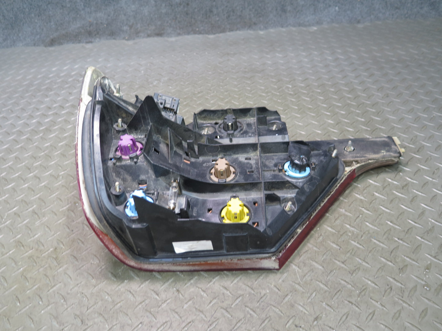 95-96 Mercedes W140 S420 S500 Sedan Rear Left Tail Light Lamp Damaged