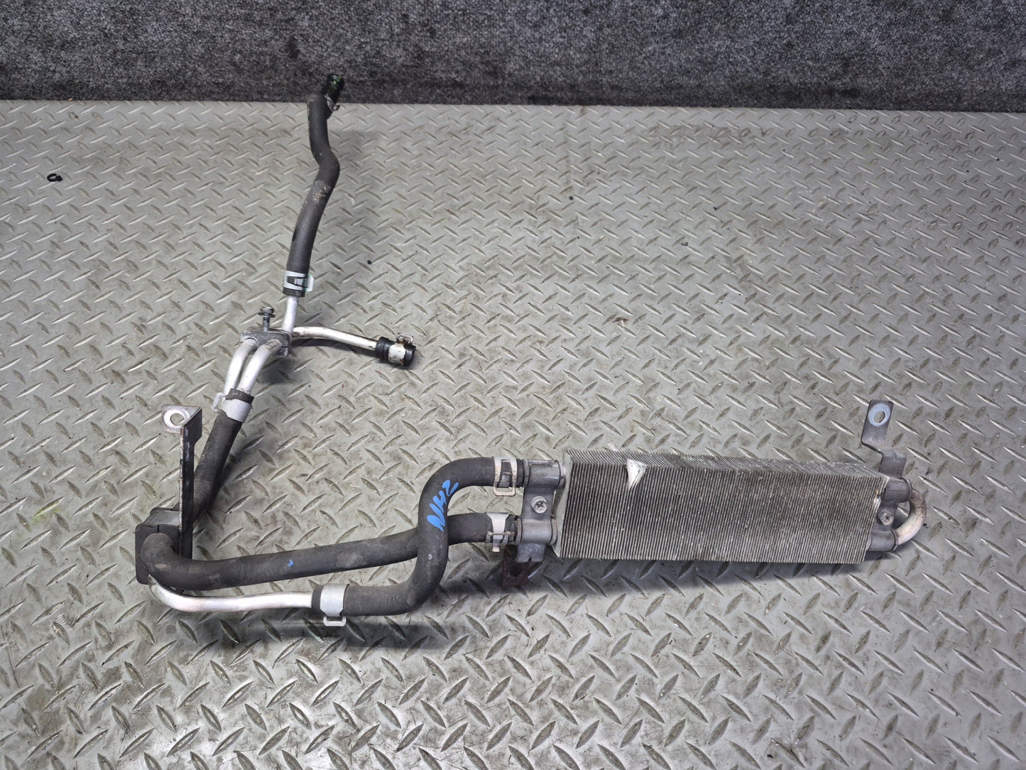 10-19 Nissan 370Z Z34 Convertible Power Steering Hose Pipe Line Oil Cooler Dmgd