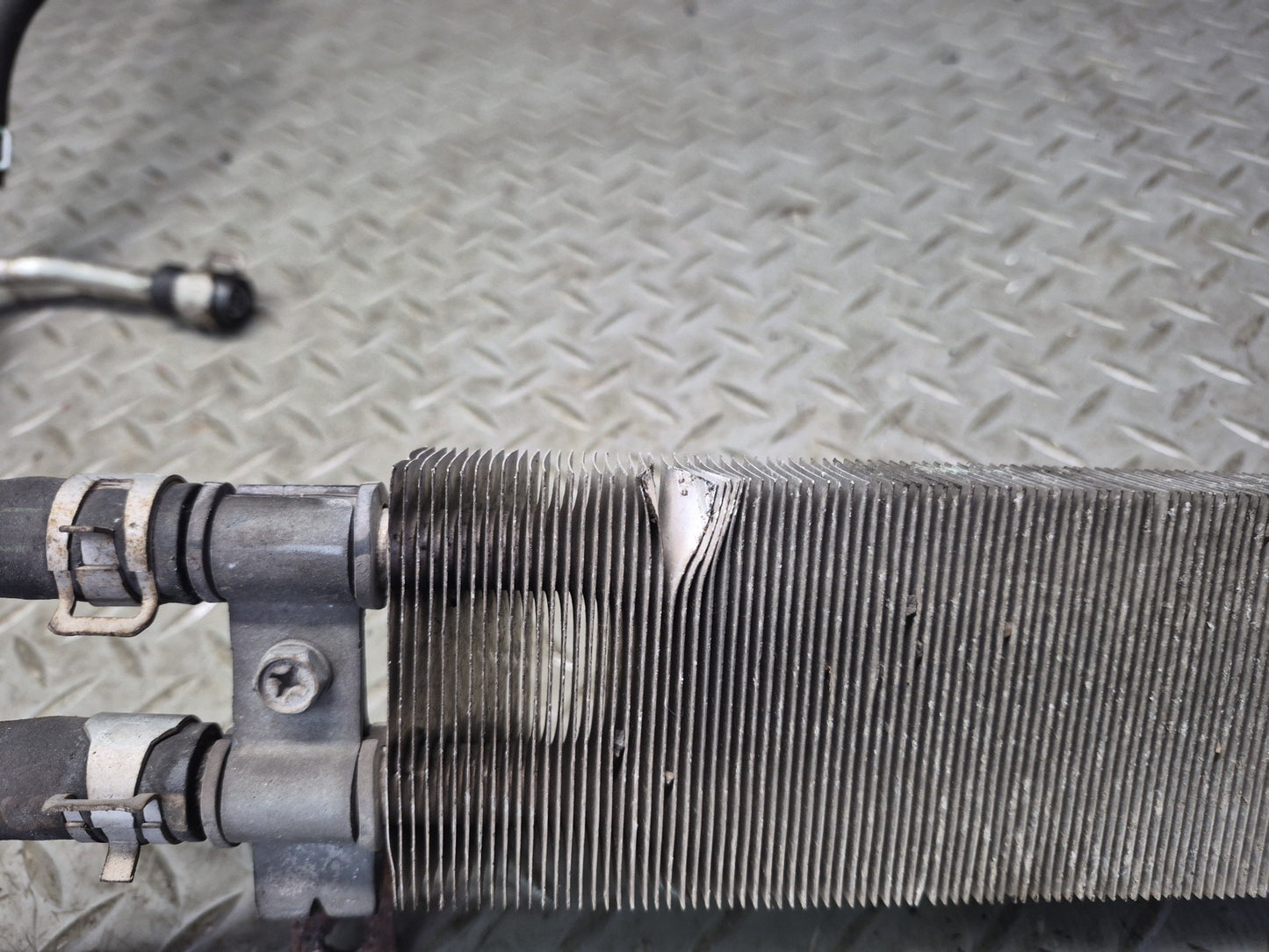10-19 Nissan 370Z Z34 Convertible Power Steering Hose Pipe Line Oil Cooler Dmgd