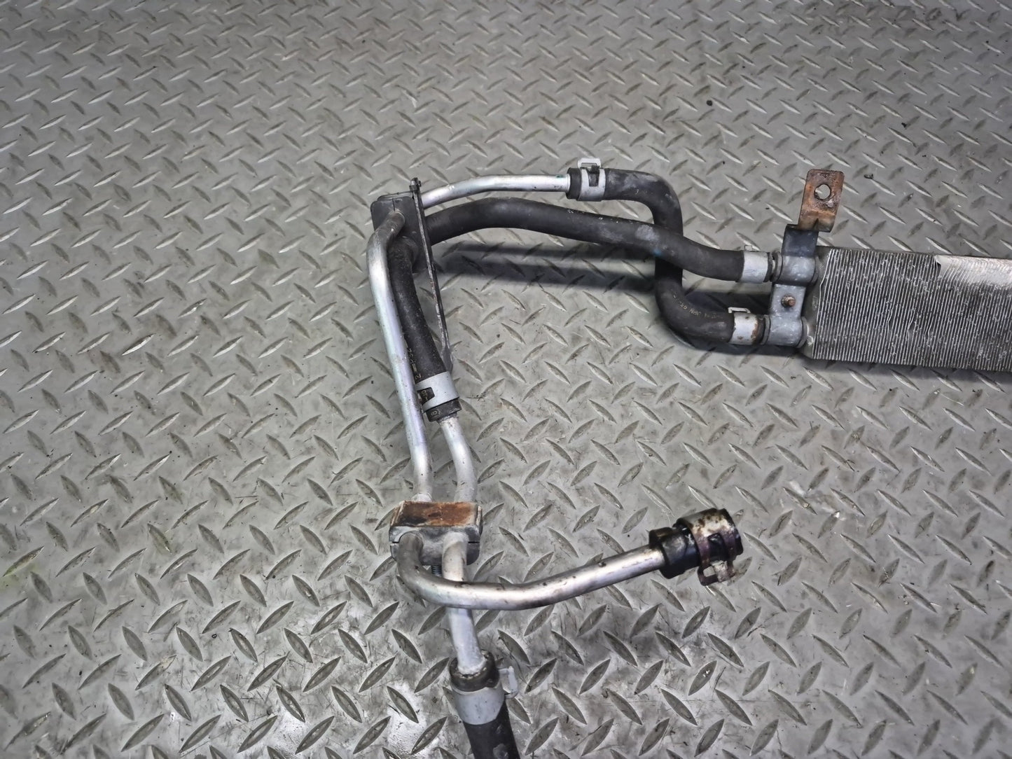 10-19 Nissan 370Z Z34 Convertible Power Steering Hose Pipe Line Oil Cooler Dmgd