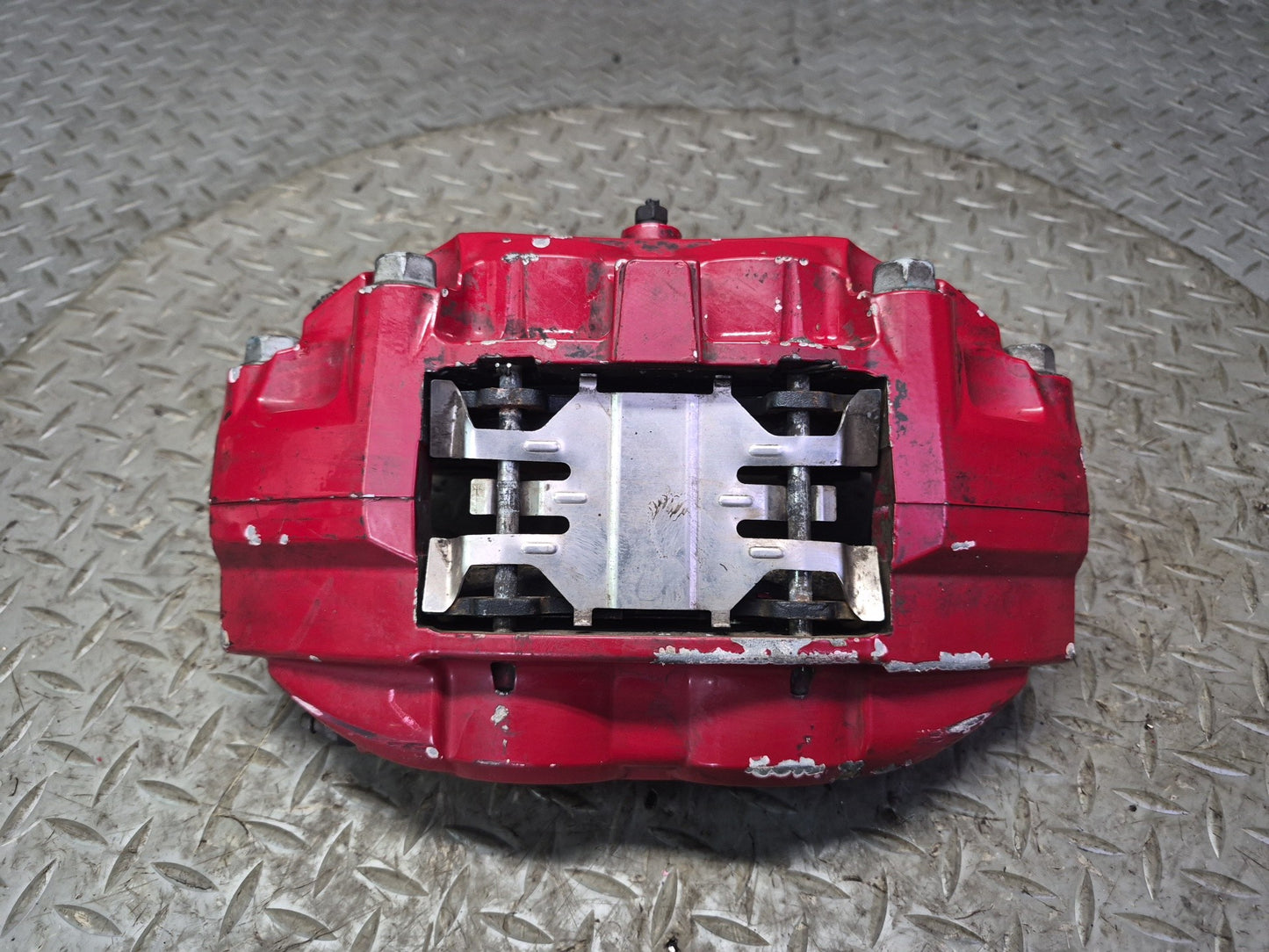 10-20 Nissan Z34 370Z Front Left & Right Sport Brake Caliper Set Akebono 72K OEM
