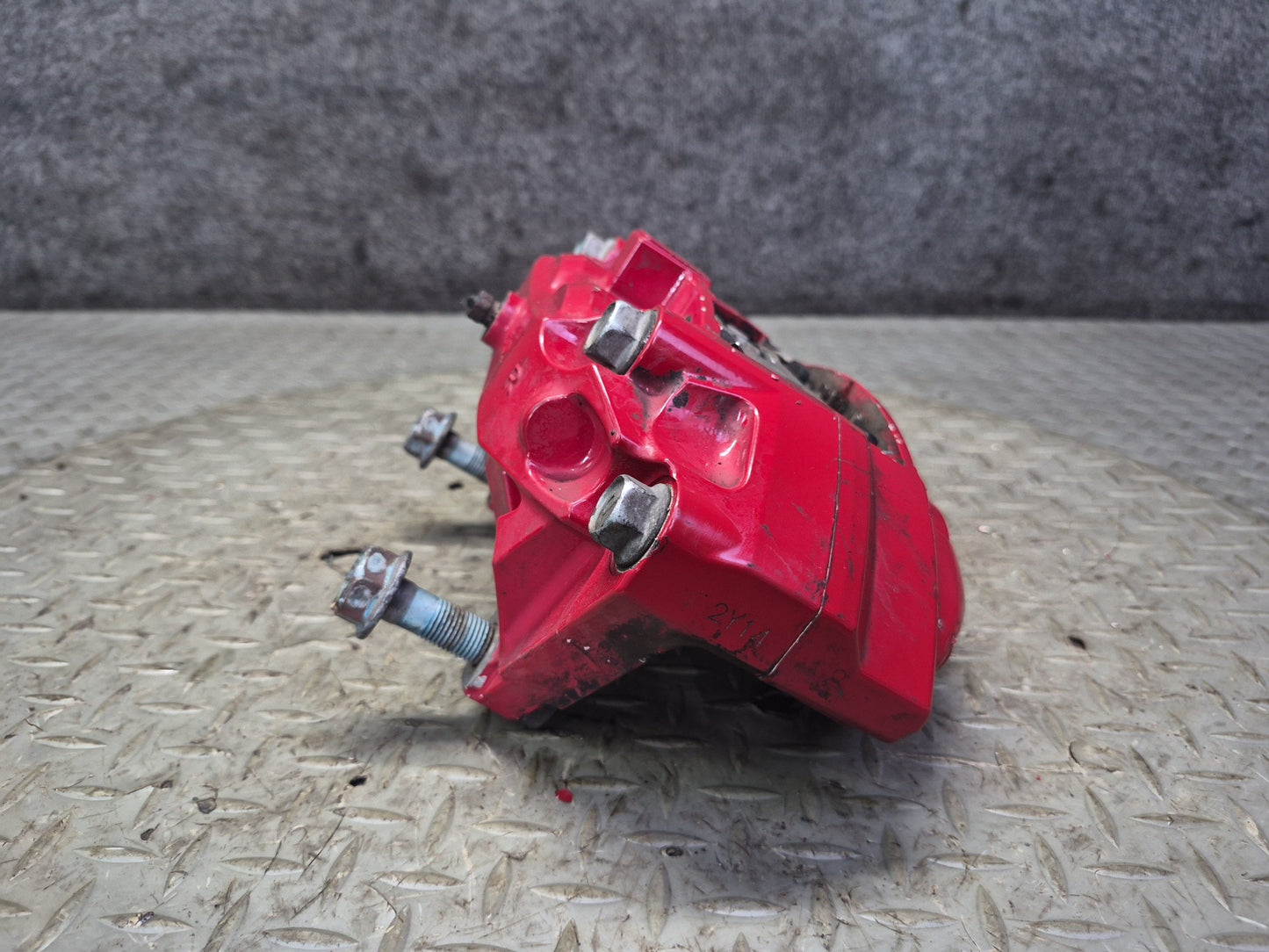 10-20 Nissan Z34 370Z Front Left & Right Sport Brake Caliper Set Akebono 72K OEM