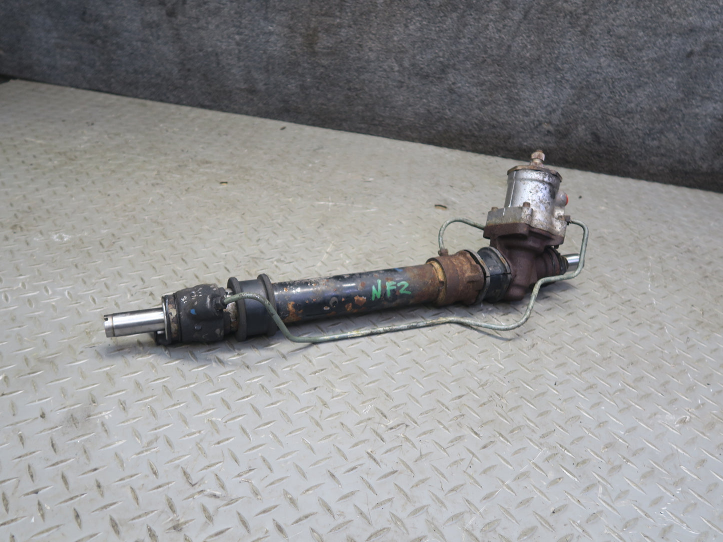 84-86 Nissan Z31 300ZX NON Turbo Power Steering Rack & Pinion OEM