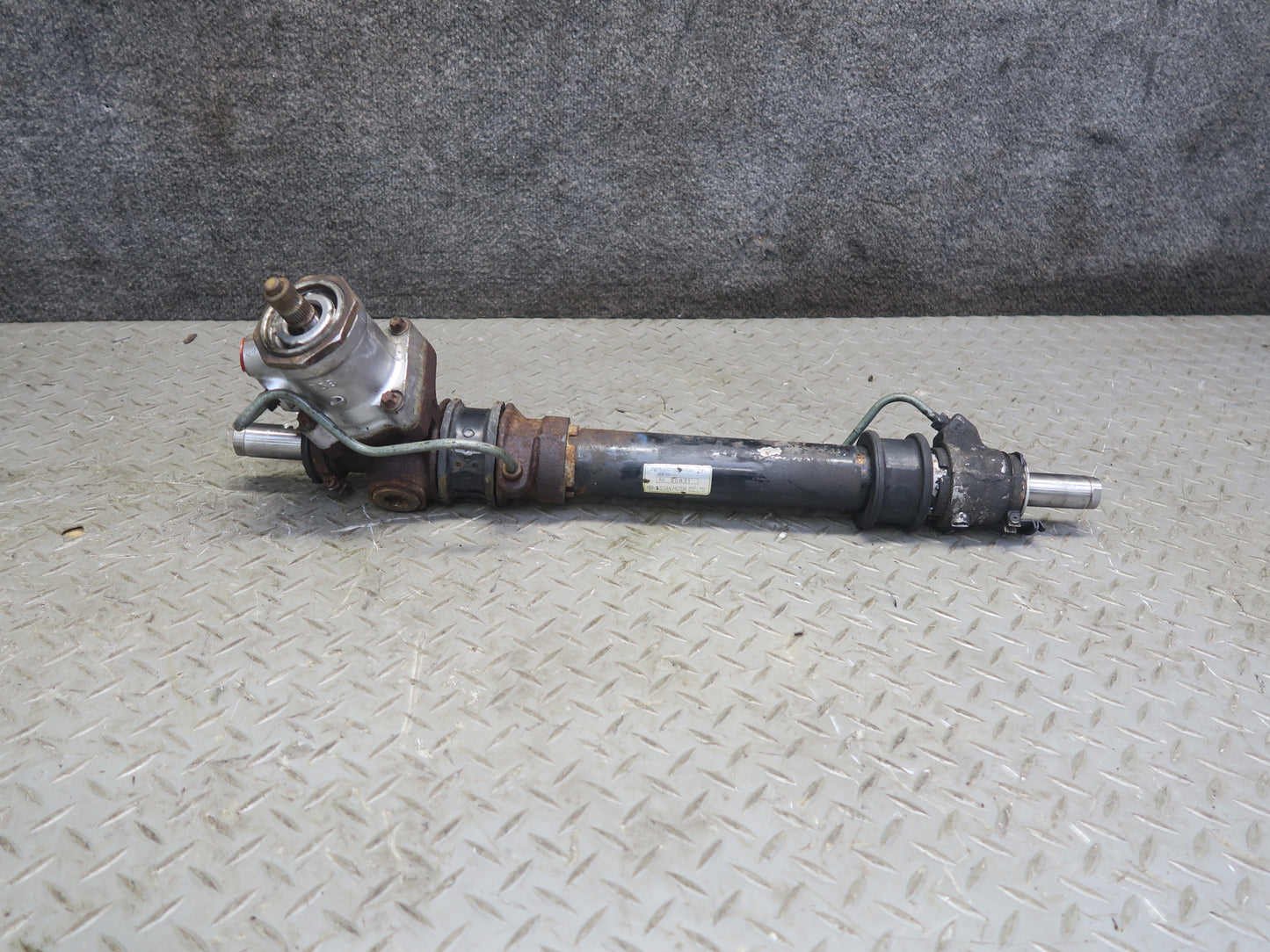 84-86 Nissan Z31 300ZX NON Turbo Power Steering Rack & Pinion OEM