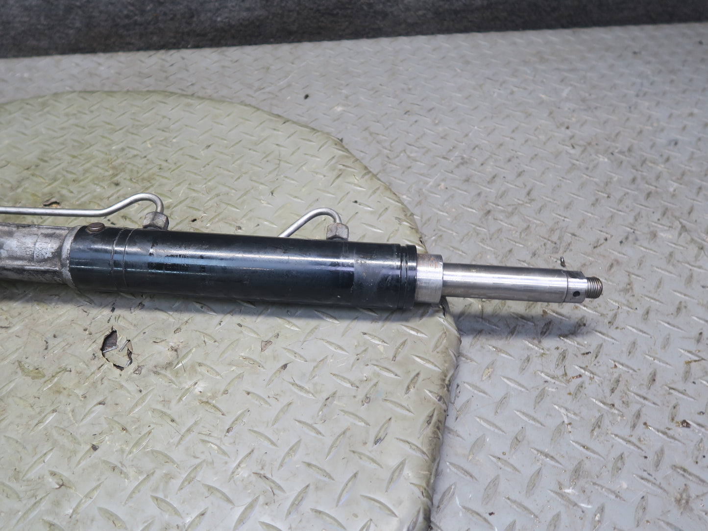 89-96 Chevrolet Corvette C4 Power Steering Gear Rack & Pinion 26008290 OEM