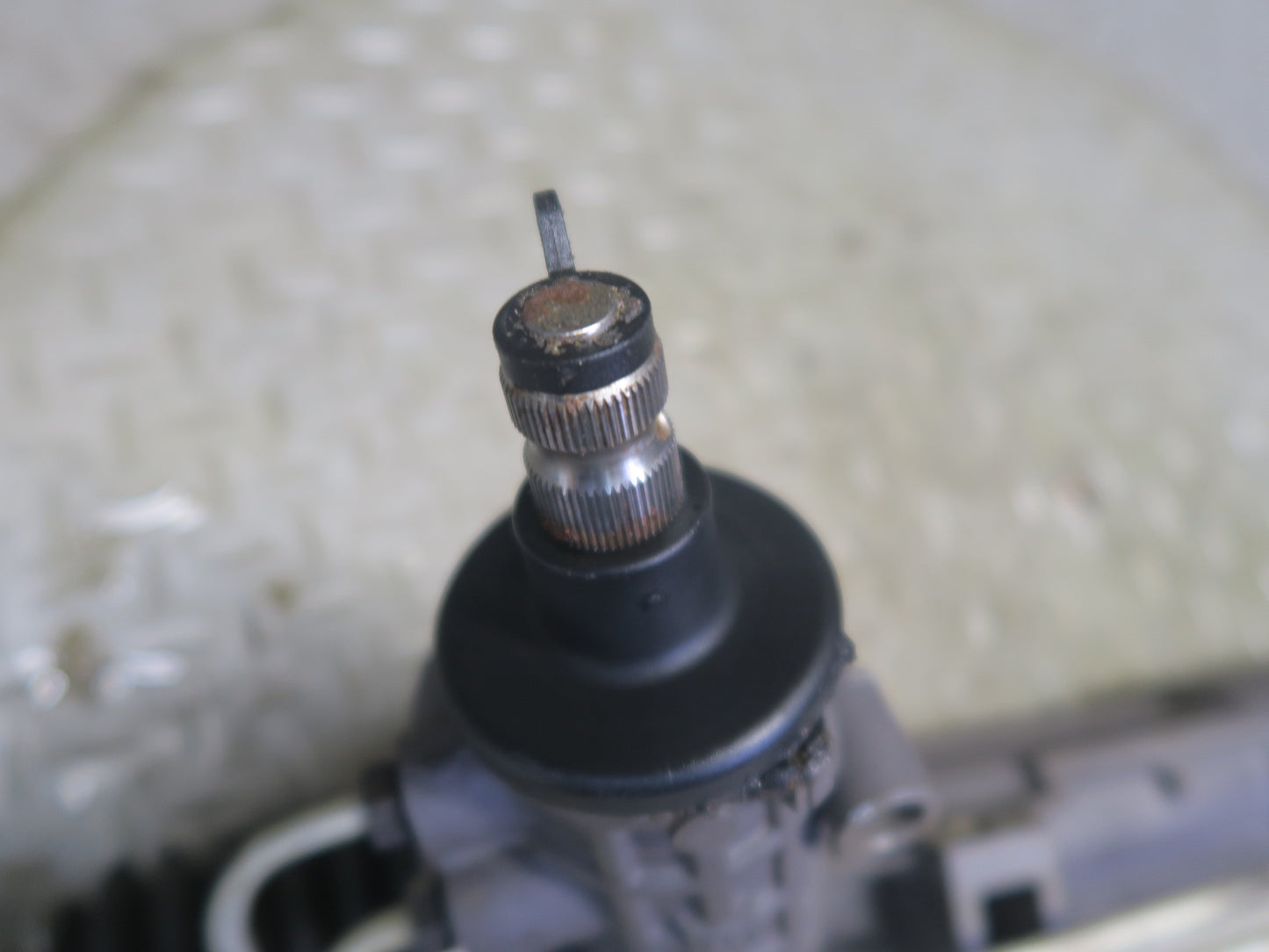 02-06 BMW E46 330Ci Power Steering Rack & Pinion Yellow TAG 6774325 OEM