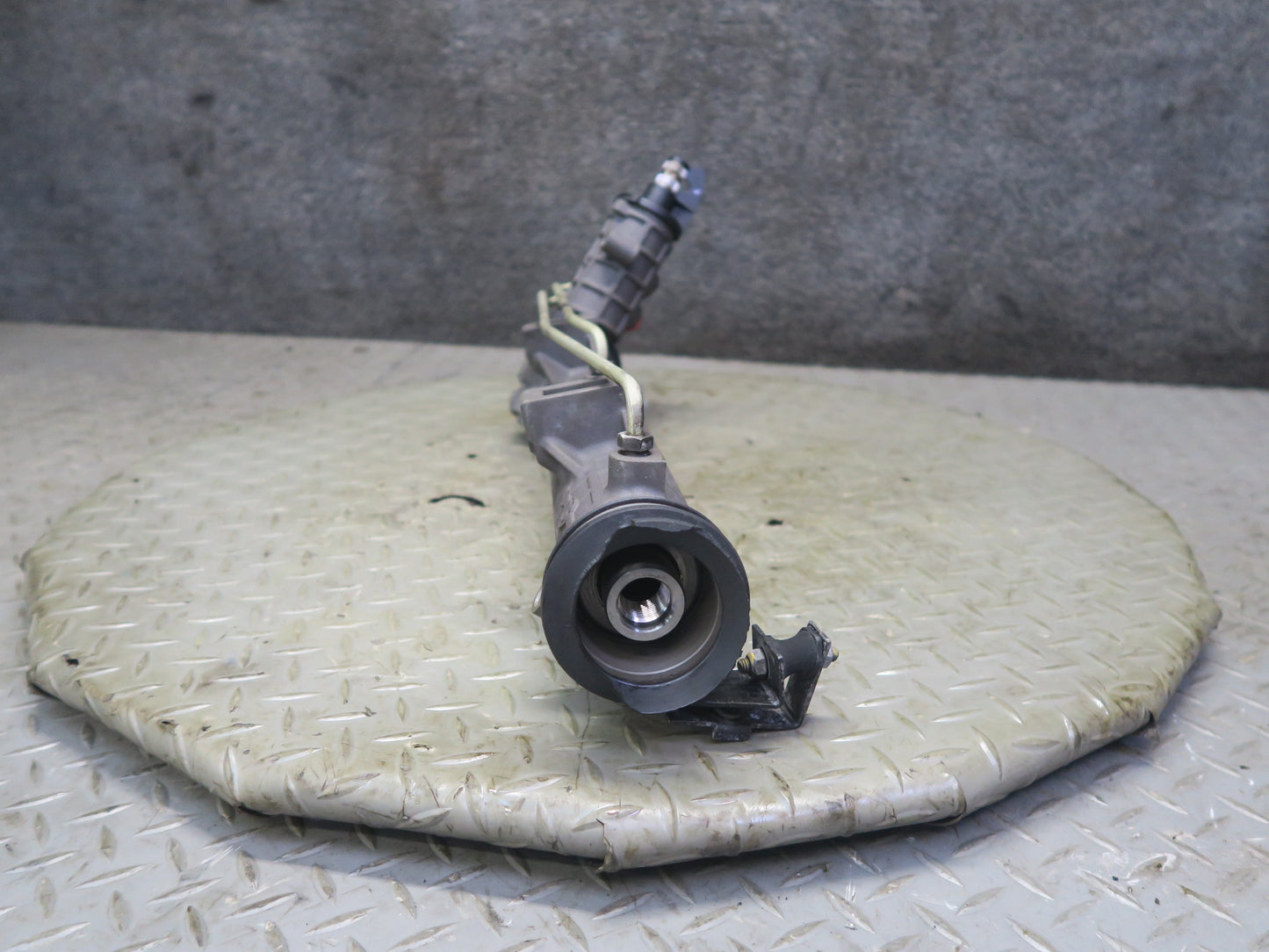 02-06 BMW E46 330Ci Power Steering Rack & Pinion Yellow TAG 6774325 OEM