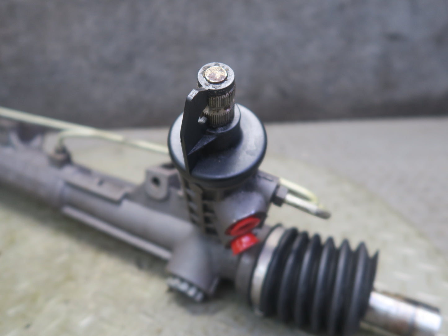 02-06 BMW E46 330Ci Power Steering Rack & Pinion Yellow TAG 6774325 OEM