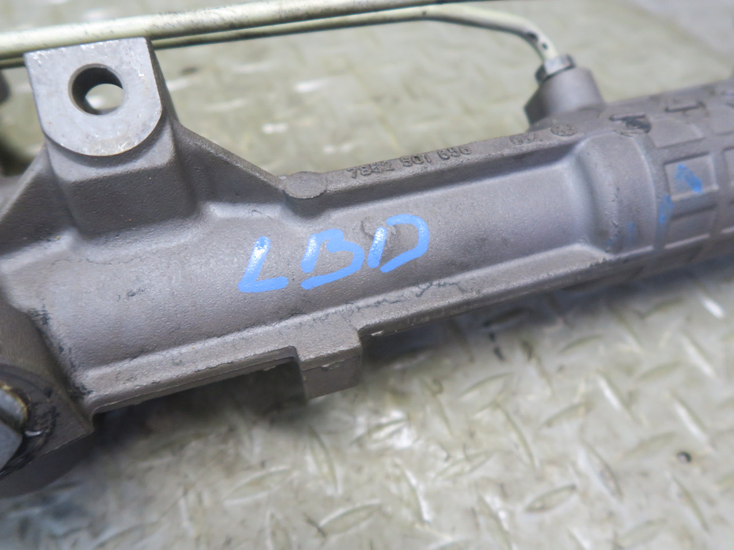 02-06 BMW E46 330Ci Power Steering Rack & Pinion Yellow TAG 6774325 OEM