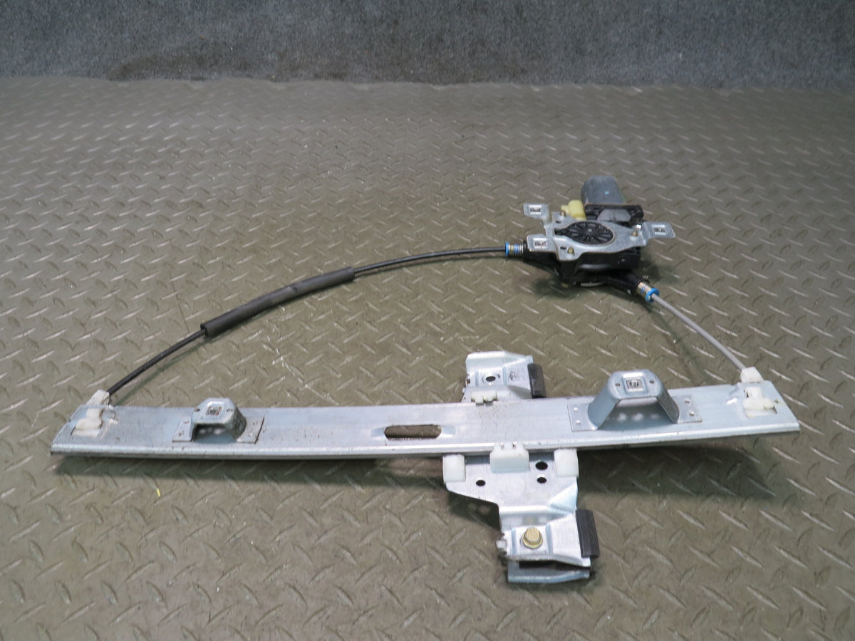 2003-2009 Hummer H2 Rear Right Side Door Window Regulator W/ Motor