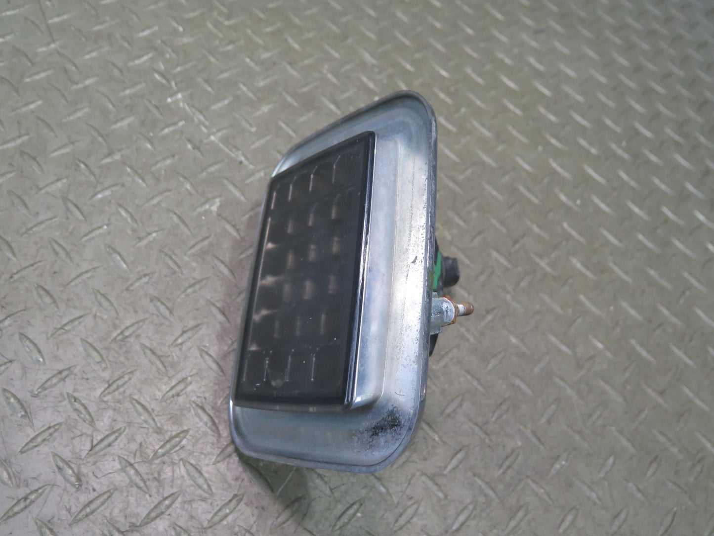 03-09 Hummer H2 Front Left & Right Side Turn Signal Light Lamp Set Aftermarket