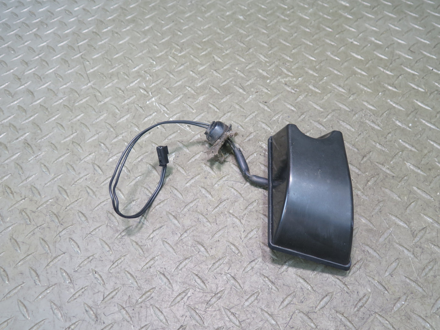 2003-2009 Hummer H2 Rear Roof Clearance Marker Light Lamp Set of 2