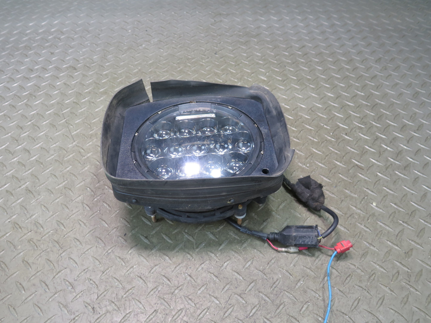2003-2007 Hummer H2 Front Left & Right Aftermarket LED Headlight Lamp Set of 2