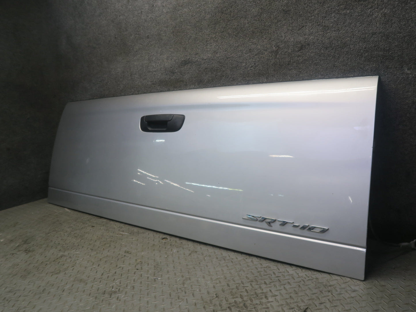 02-08 Dodge RAM 1500 SRT10 DR Rear Tailgate Trunk Lid Bright Silver OEM