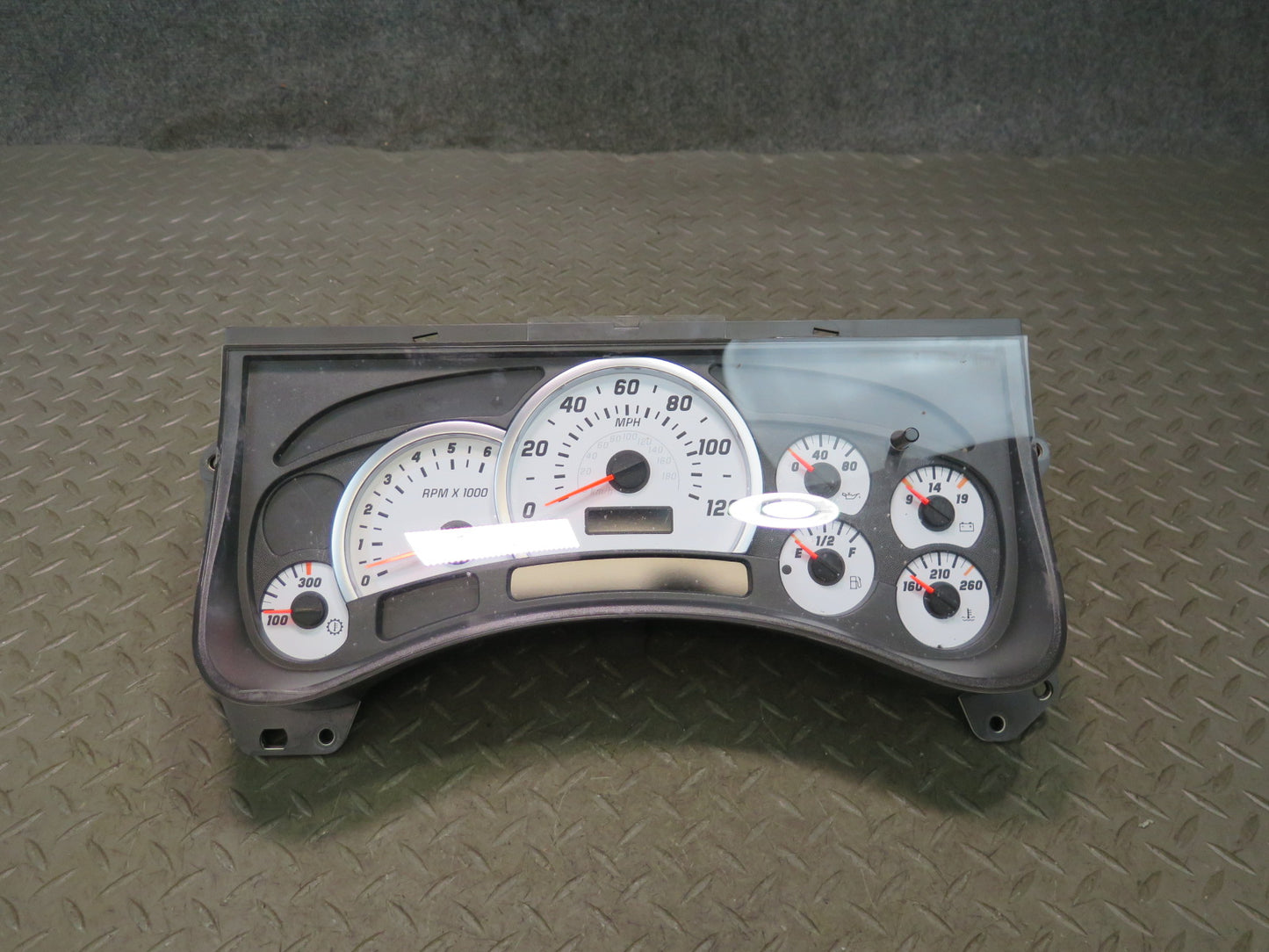 2004 Hummer H2 Dash Instrument Cluster Gauge Speedometer 15114639