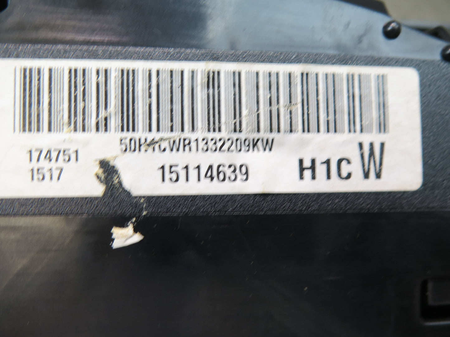 2004 Hummer H2 Dash Instrument Cluster Gauge Speedometer 15114639