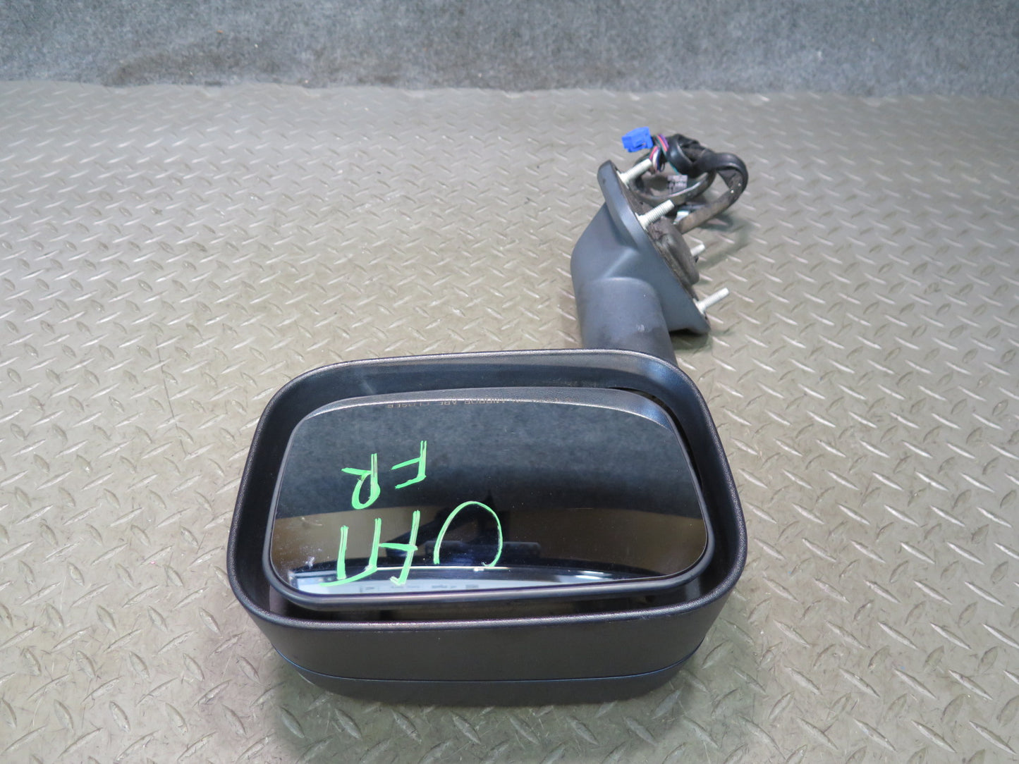2003-2005 Hummer H2 Right rdoor Exterior Heated Side View Mirror