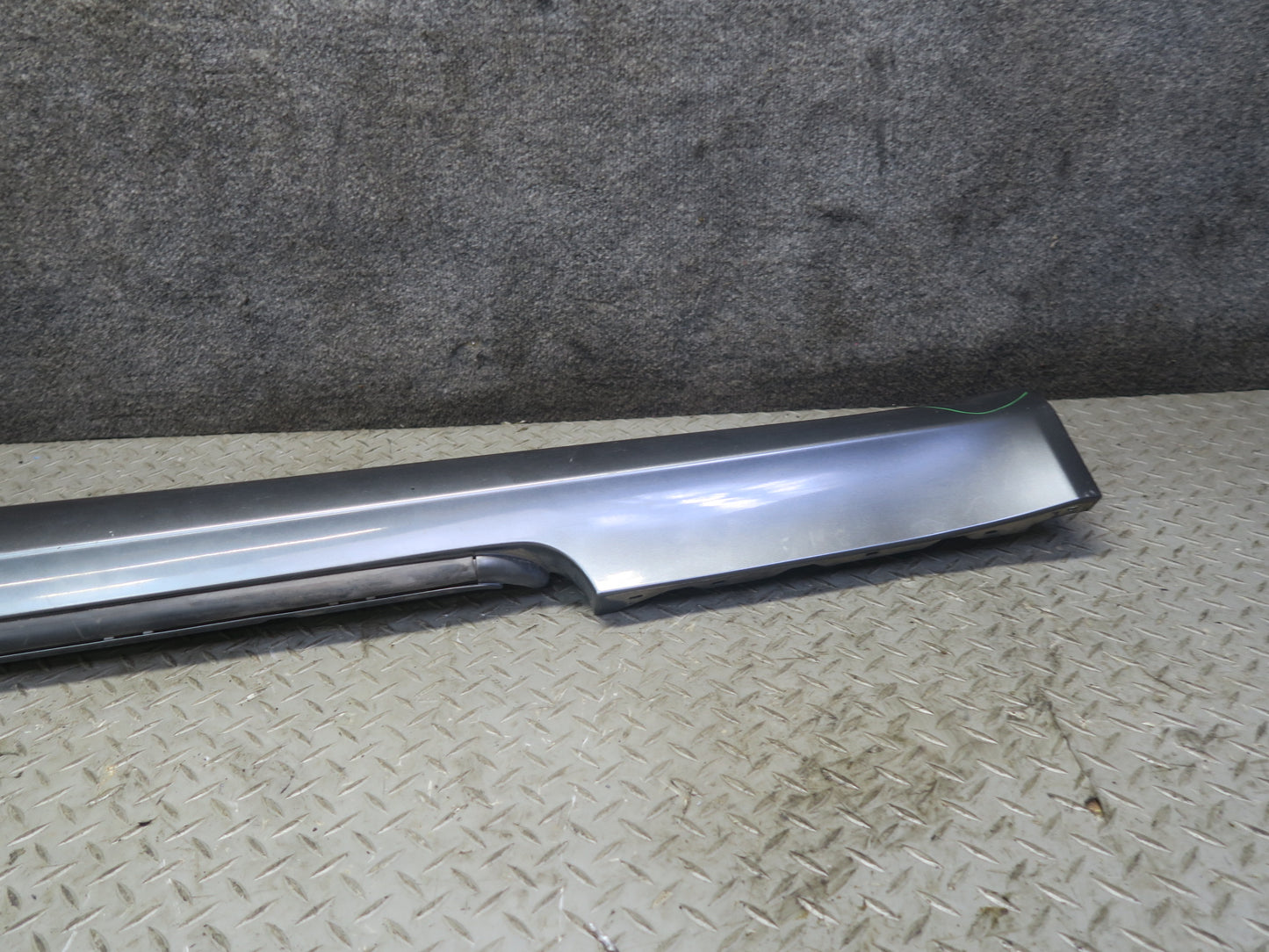 05-11 Mercedes R171 Slk-class Set of 2 Side Skirt Rocker Panel Molding Damaged