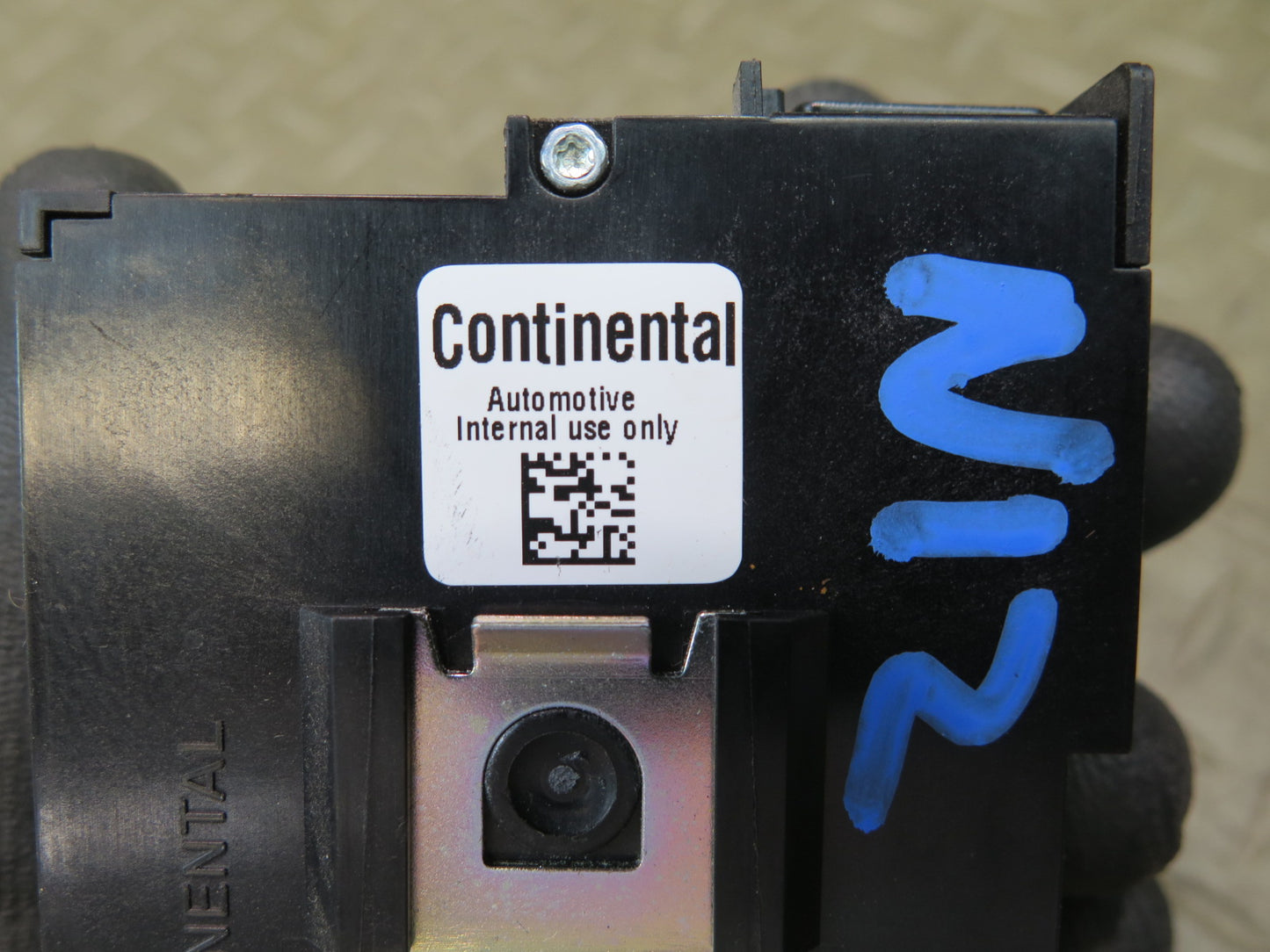 09-20 Nissan Z34 370Z Theft & Locking Card Slot Control Module 285F5-1EA0A OEM