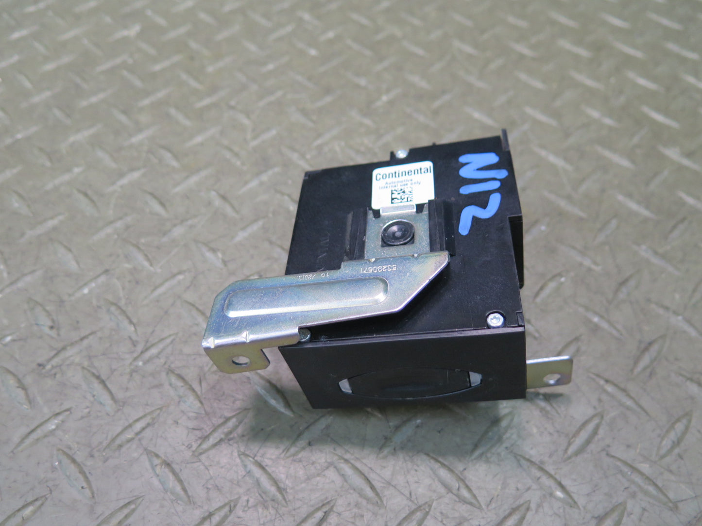 09-20 Nissan Z34 370Z Theft & Locking Card Slot Control Module 285F5-1EA0A OEM