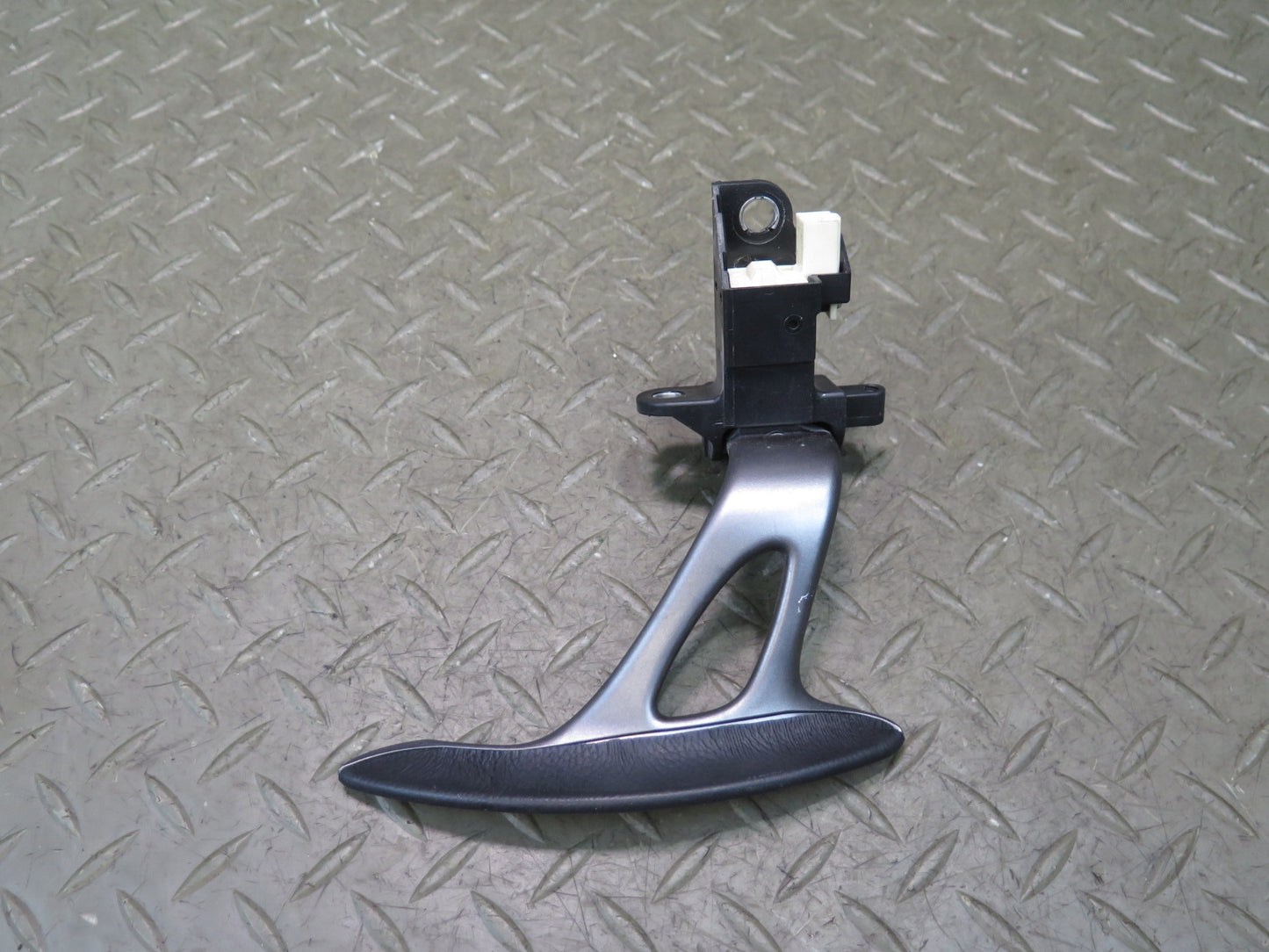 09-20 Nissan 370Z Z34 Set of 2 Left & Right Steering Shift Paddle Switch OEM