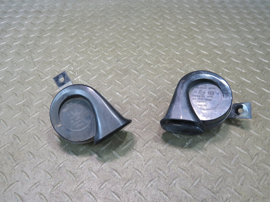 09-20 Nissan Z34 370Z Set of 2 High & Low Tone Note Pitch Horn Signal OEM