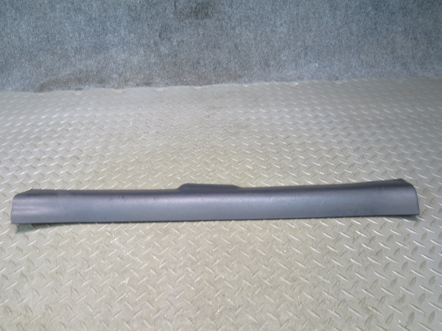 09-20 Nissan Z34 370Z Set of 2 Left & Right Door Sill Scuff Plate Trim Cover OEM