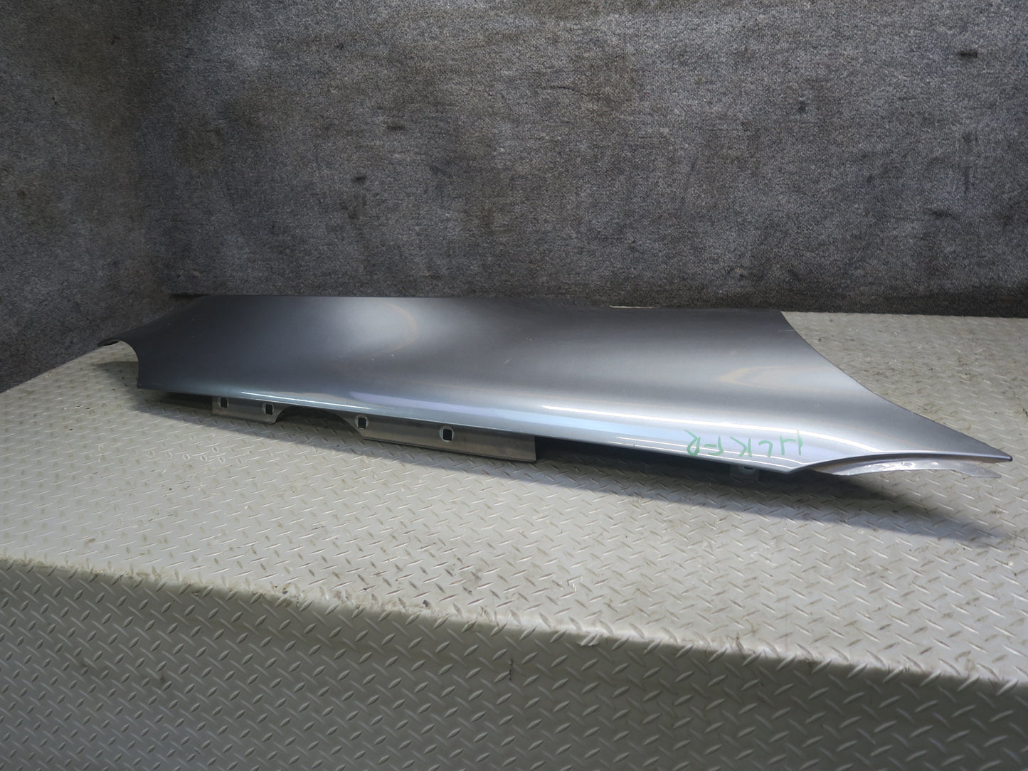 05-11 Mercedes R171 Slk-class Front Right Fender Shell Panel Graphite OEM