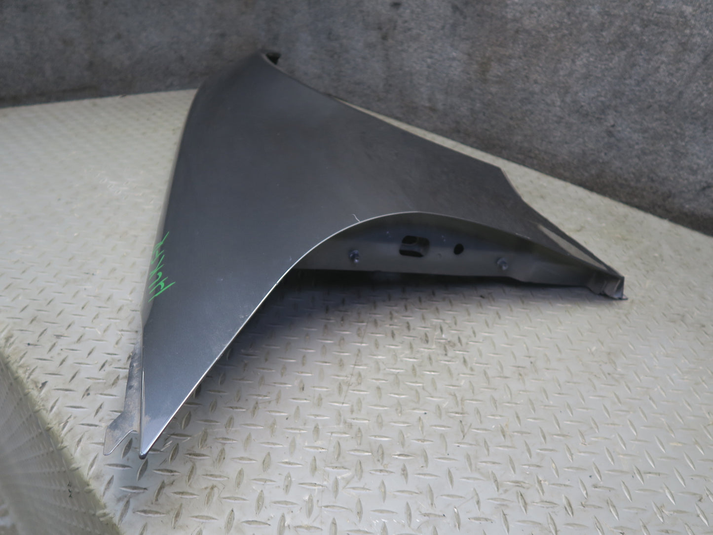 05-11 Mercedes R171 Slk-class Front Right Fender Shell Panel Graphite OEM