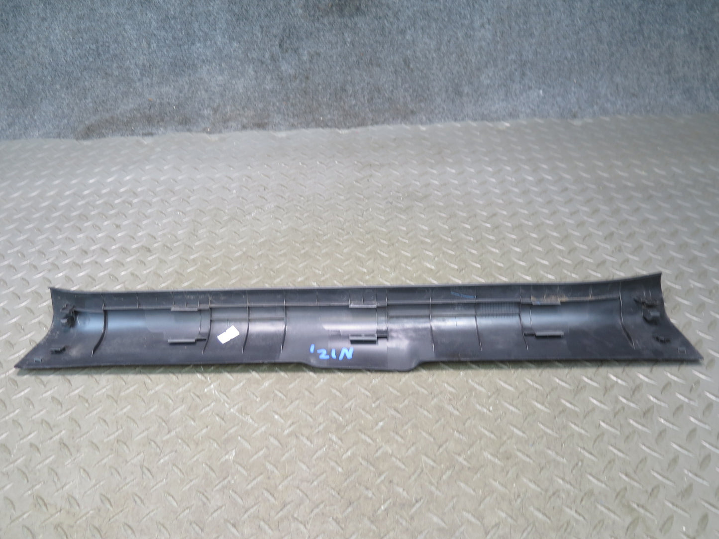 09-20 Nissan Z34 370Z Set of 2 Left & Right Door Sill Scuff Plate Trim Cover OEM