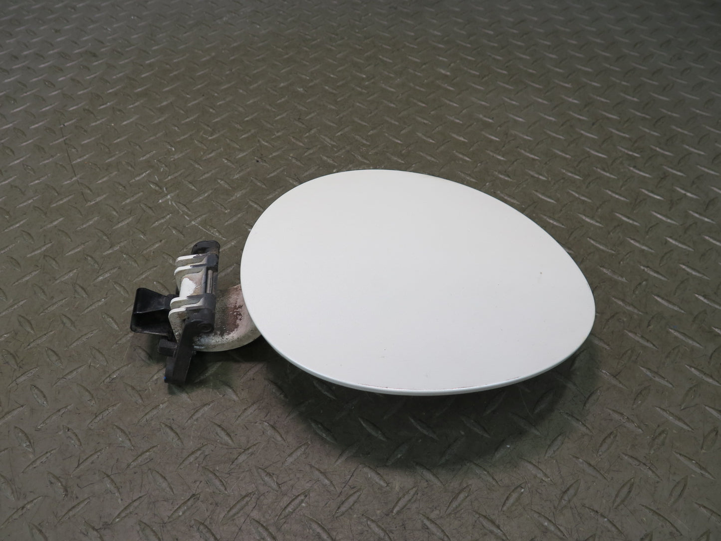 09-20 Nissan Z34 370Z Fuel Tank Filler Door Lid Cover Pearl White OEM