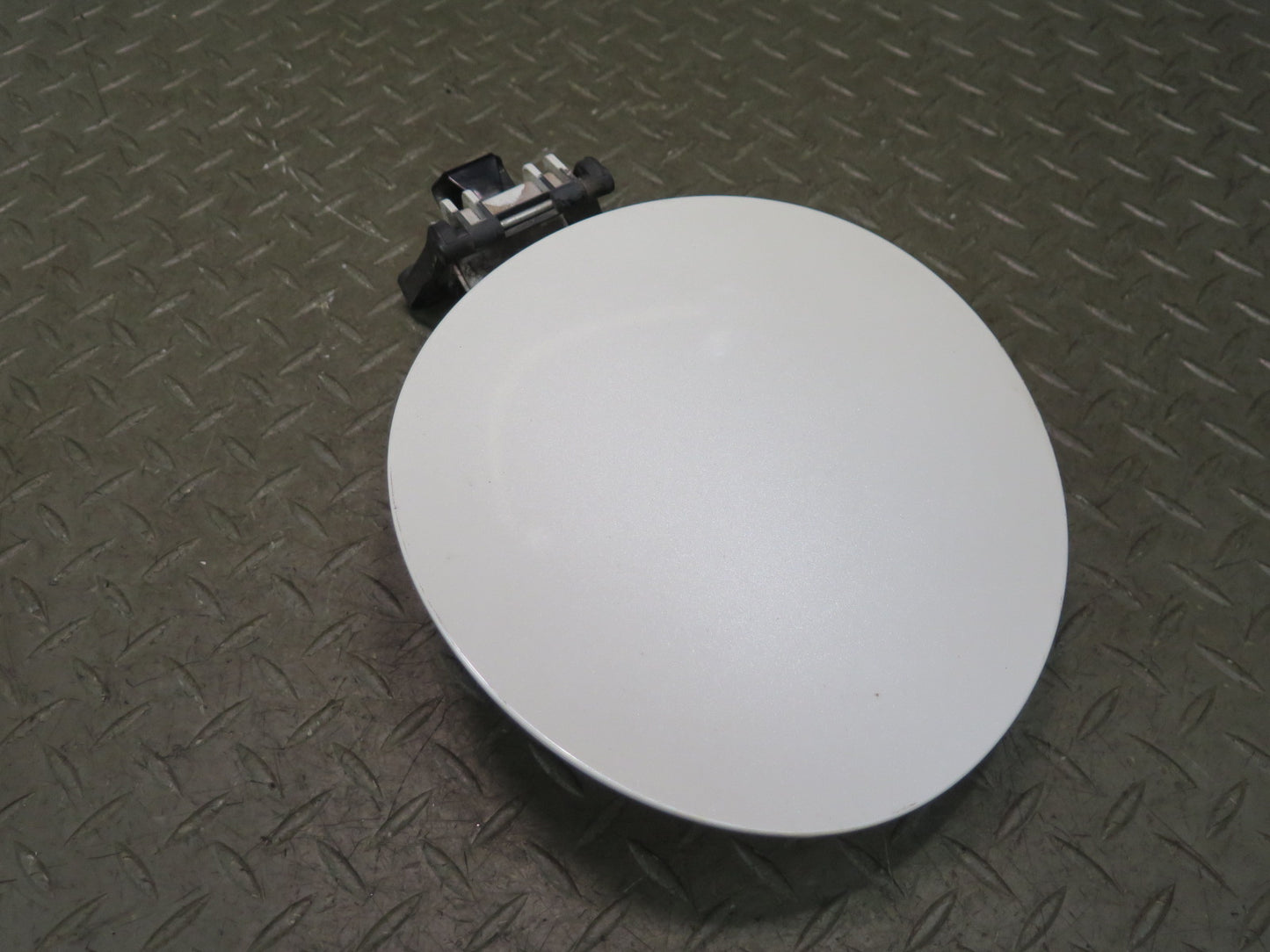09-20 Nissan Z34 370Z Fuel Tank Filler Door Lid Cover Pearl White OEM