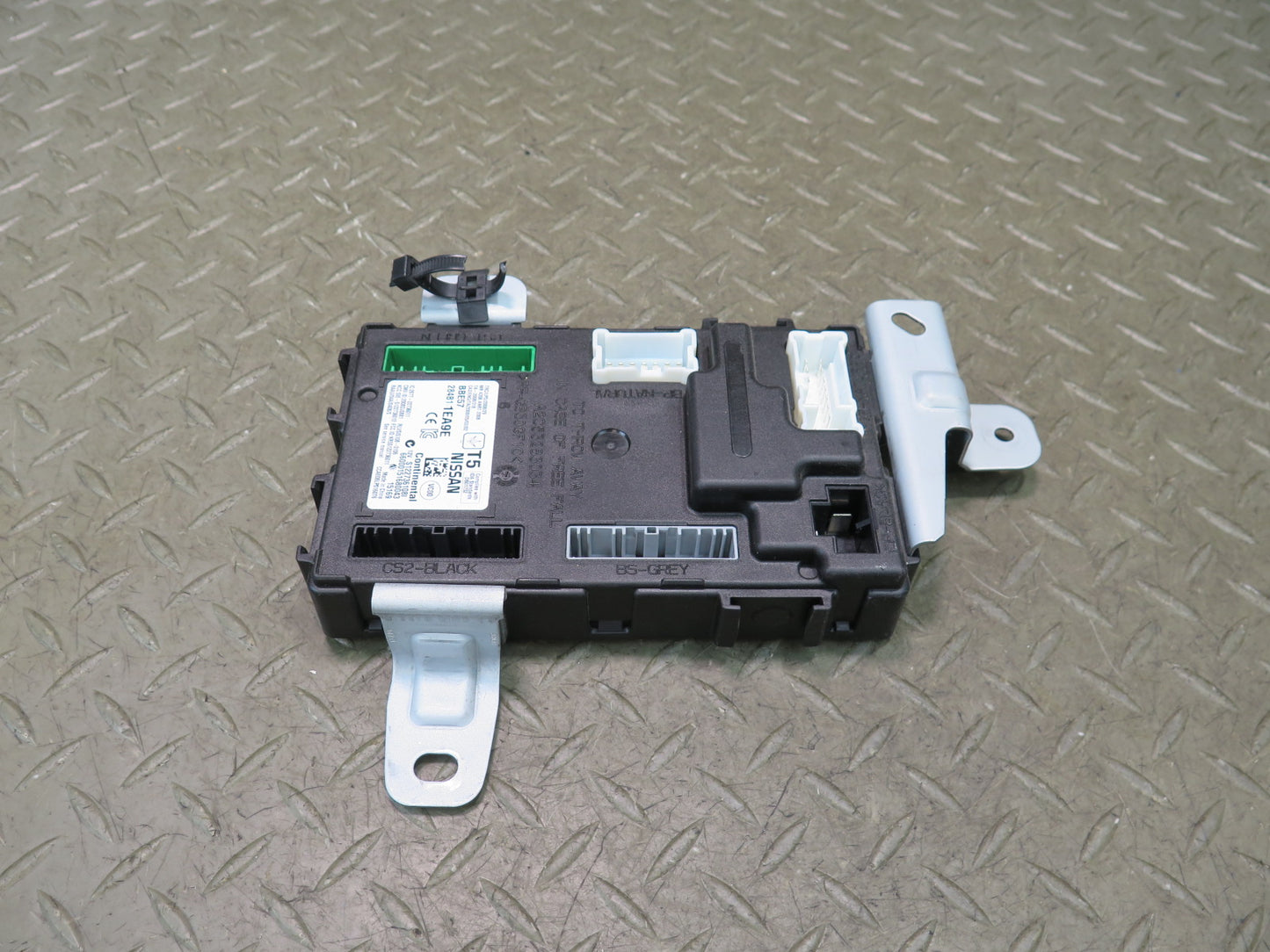 09-20 Nissan Z34 370Z Body Control Module Unit BCM BCU 284B1-1EA9E OEM