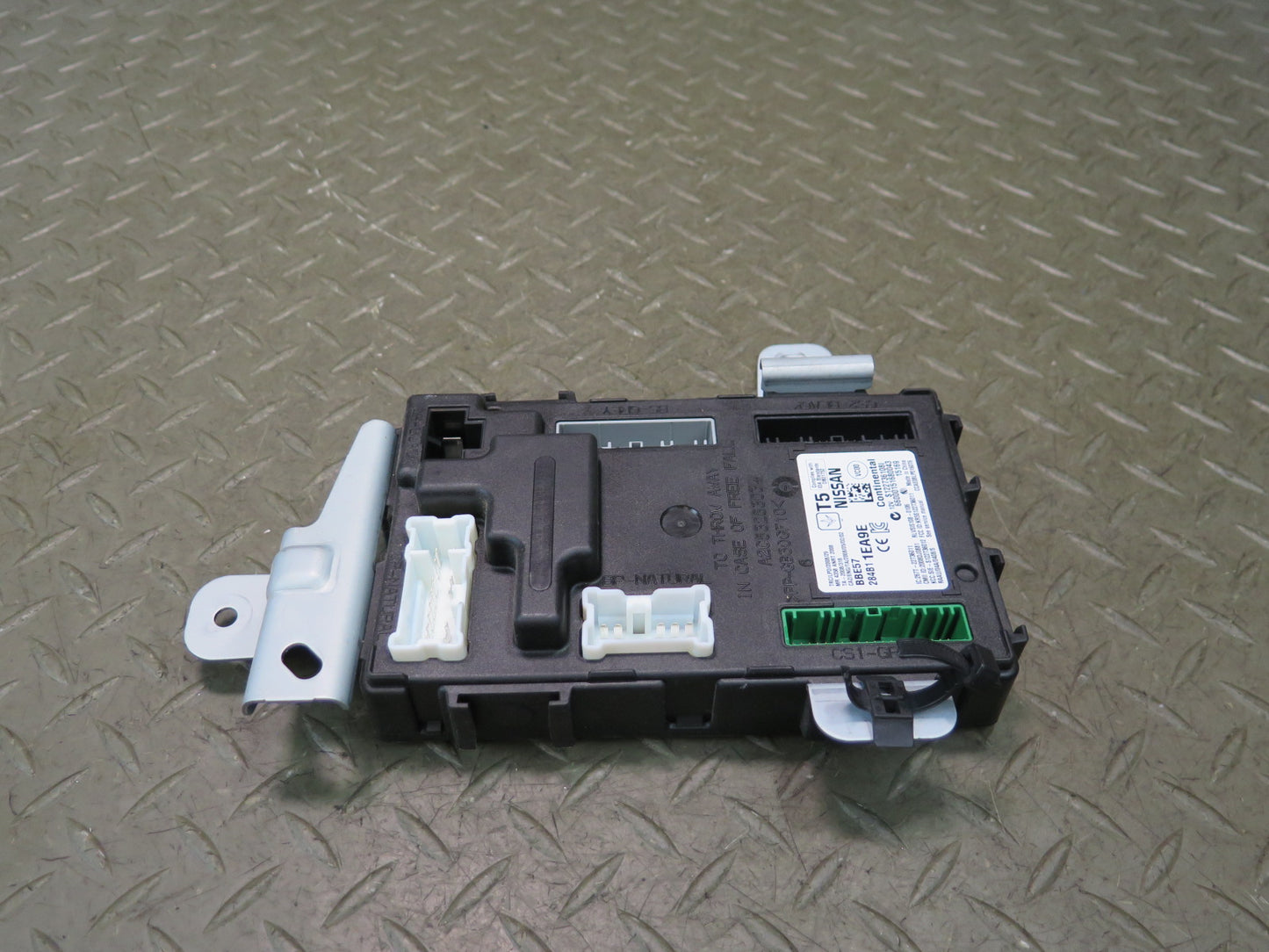 09-20 Nissan Z34 370Z Body Control Module Unit BCM BCU 284B1-1EA9E OEM