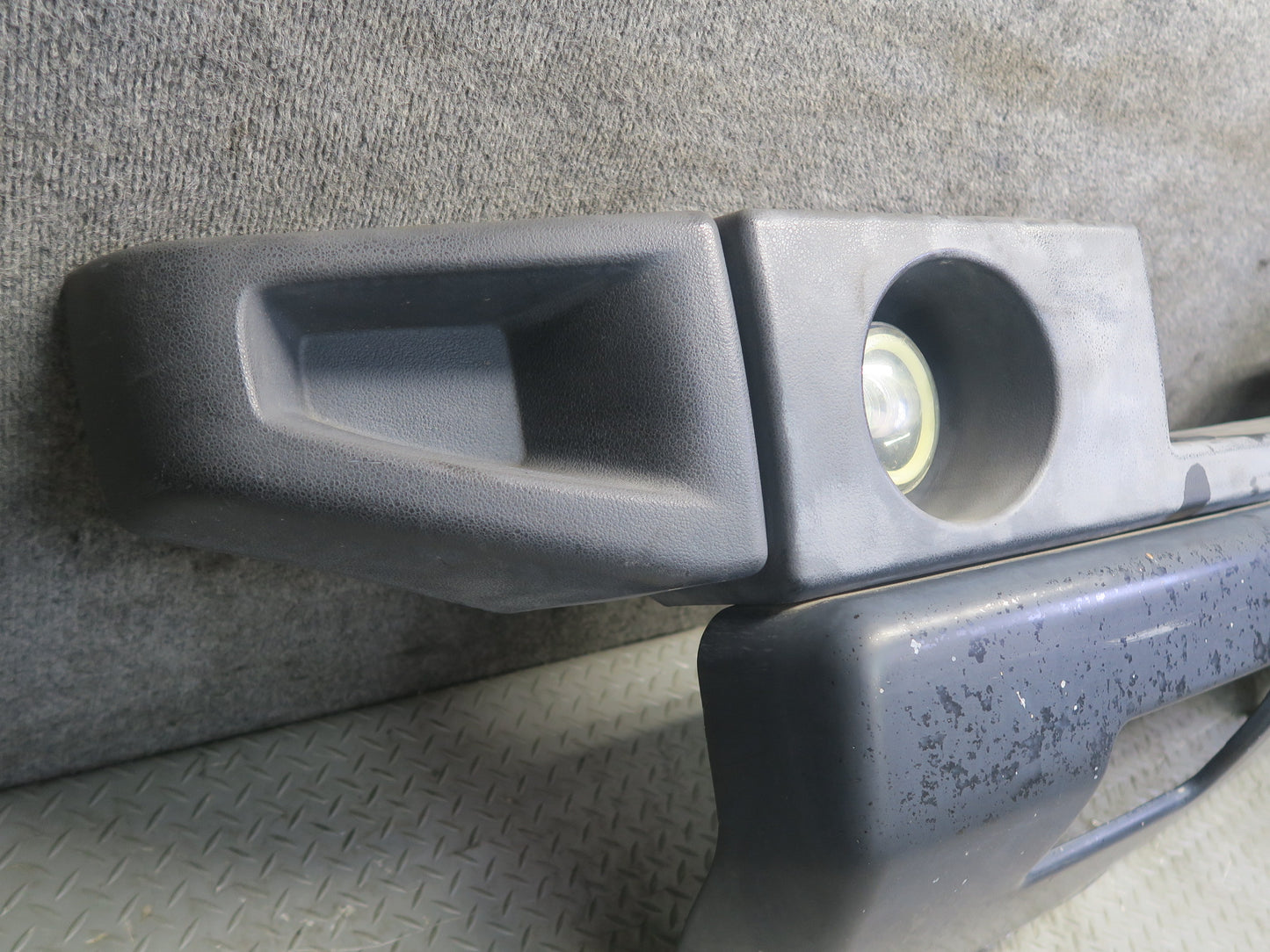 2003-2009 Hummer H2 Front Bumper Cover w Lights Assembly