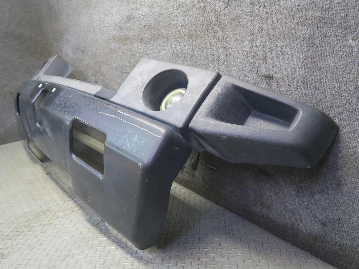2003-2009 Hummer H2 Front Bumper Cover w Lights Assembly