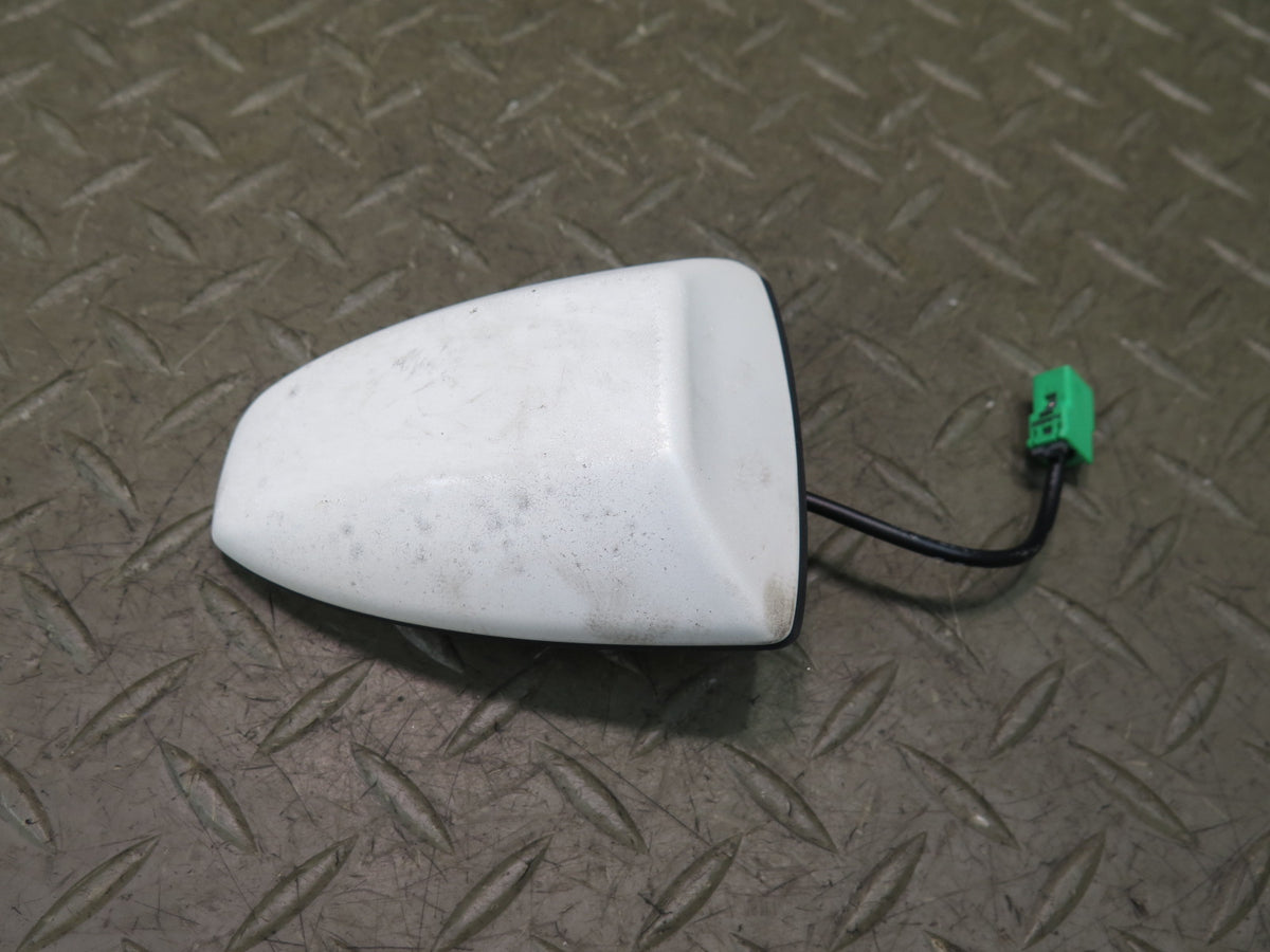 09-20 Nissan Z34 370Z Coupe Radio Roof Antenna Pearl White OEM