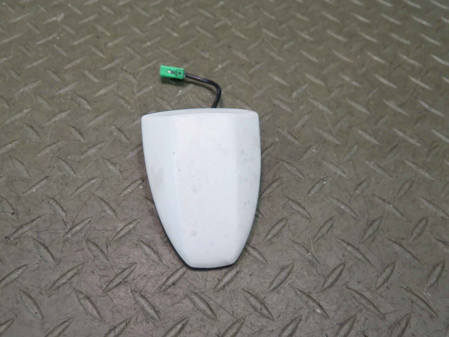 09-20 Nissan Z34 370Z Coupe Radio Roof Antenna Pearl White OEM