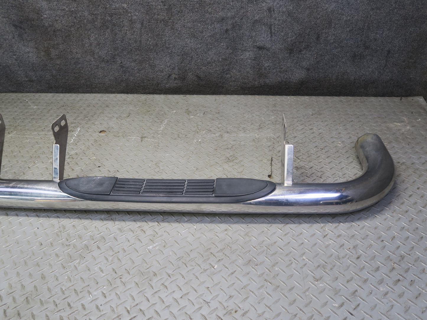 2003-2009 Hummer H2 Left & Right Side Running Step Board Guard Set of 2 Damaged