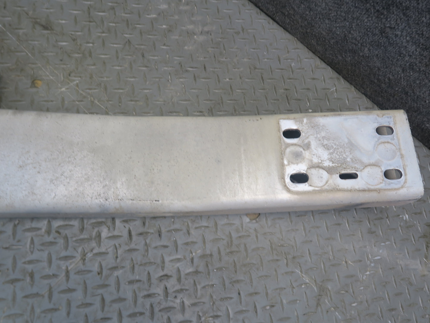 09-20 Nissan Z34 370Z Rear Bumper Reinforcement Impact Bar OEM