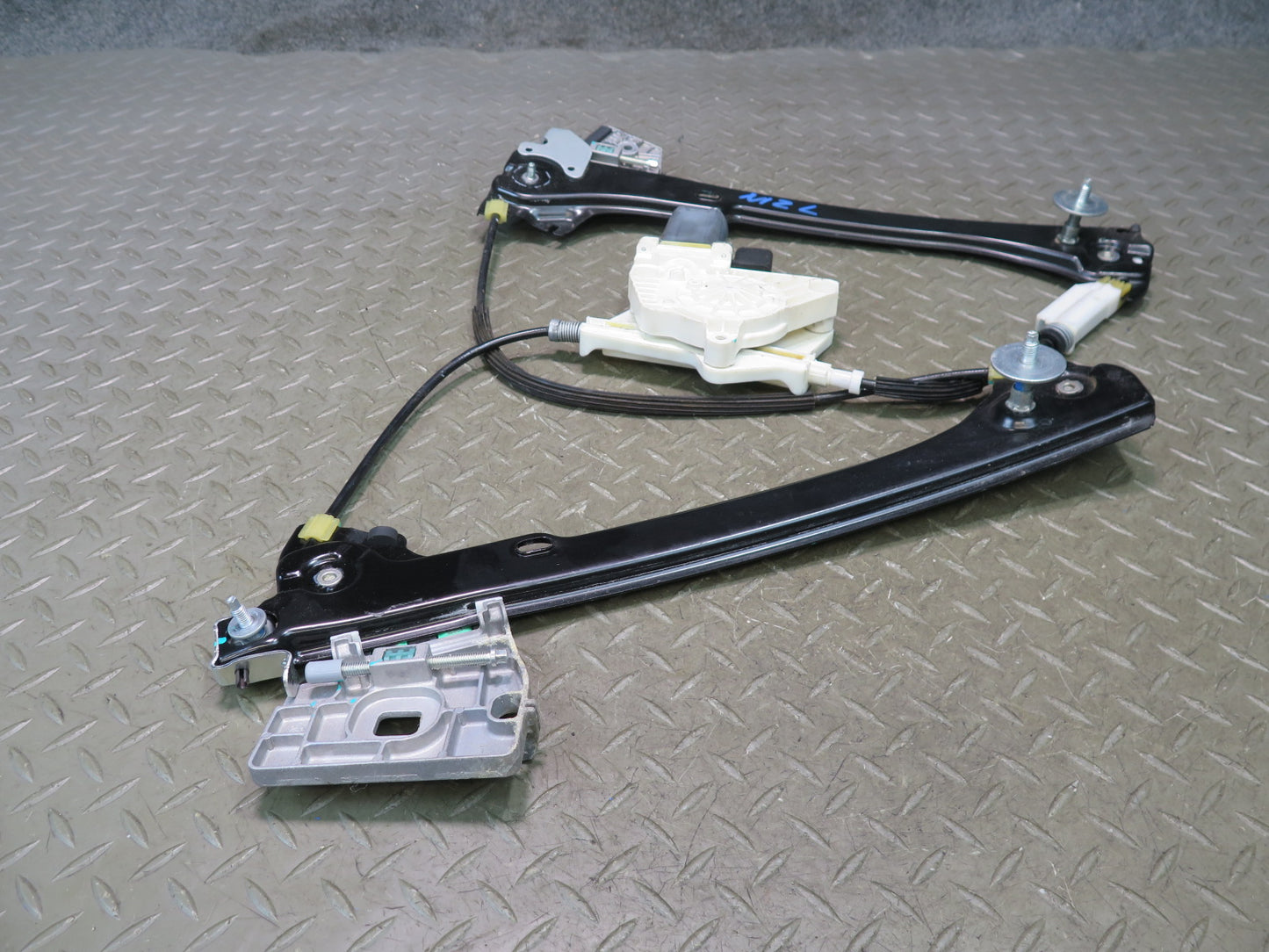 09-20 Nissan 370Z Z34 Left Door Window Regulator w Motor OEM