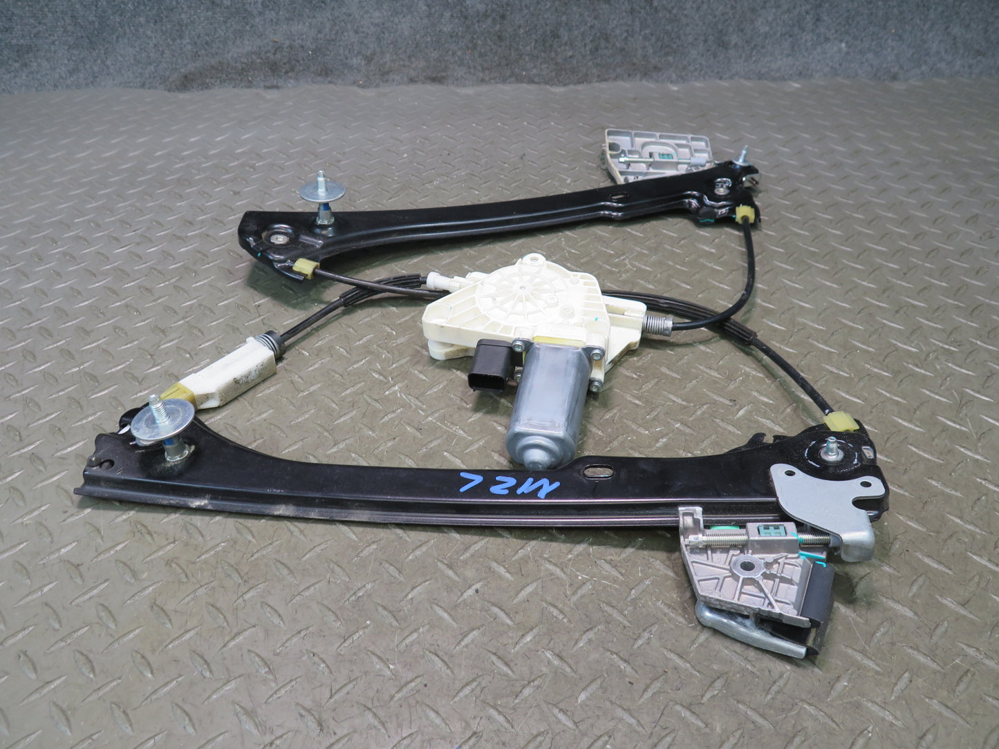 09-20 Nissan 370Z Z34 Left Door Window Regulator w Motor OEM