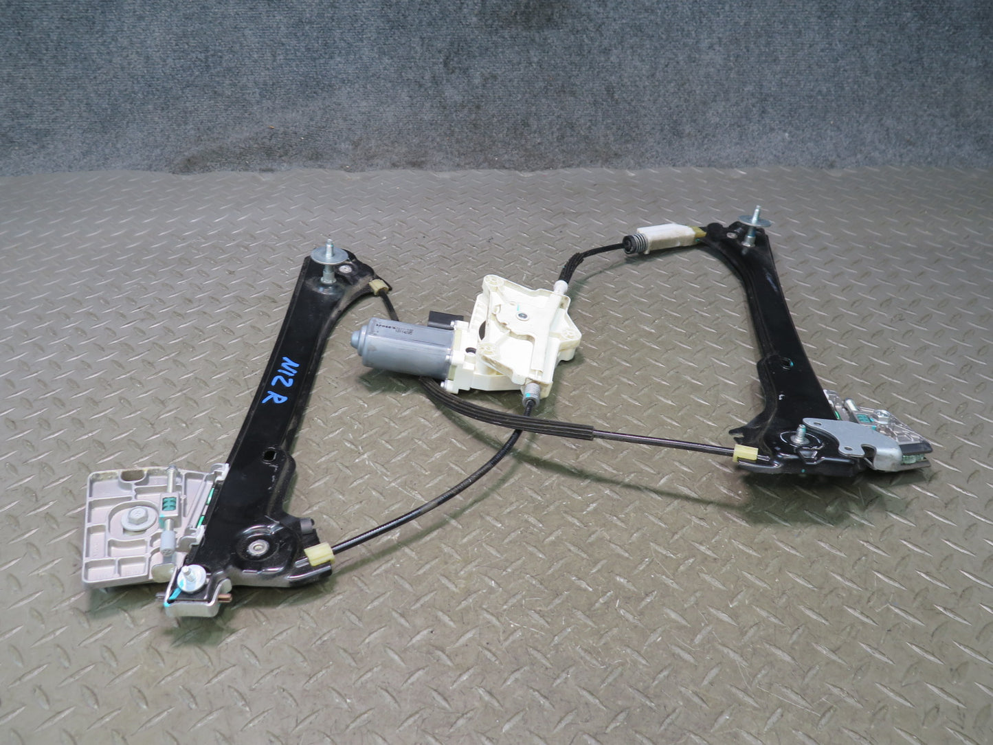 09-20 Nissan 370Z Z34 Right Door Window Regulator w Motor OEM