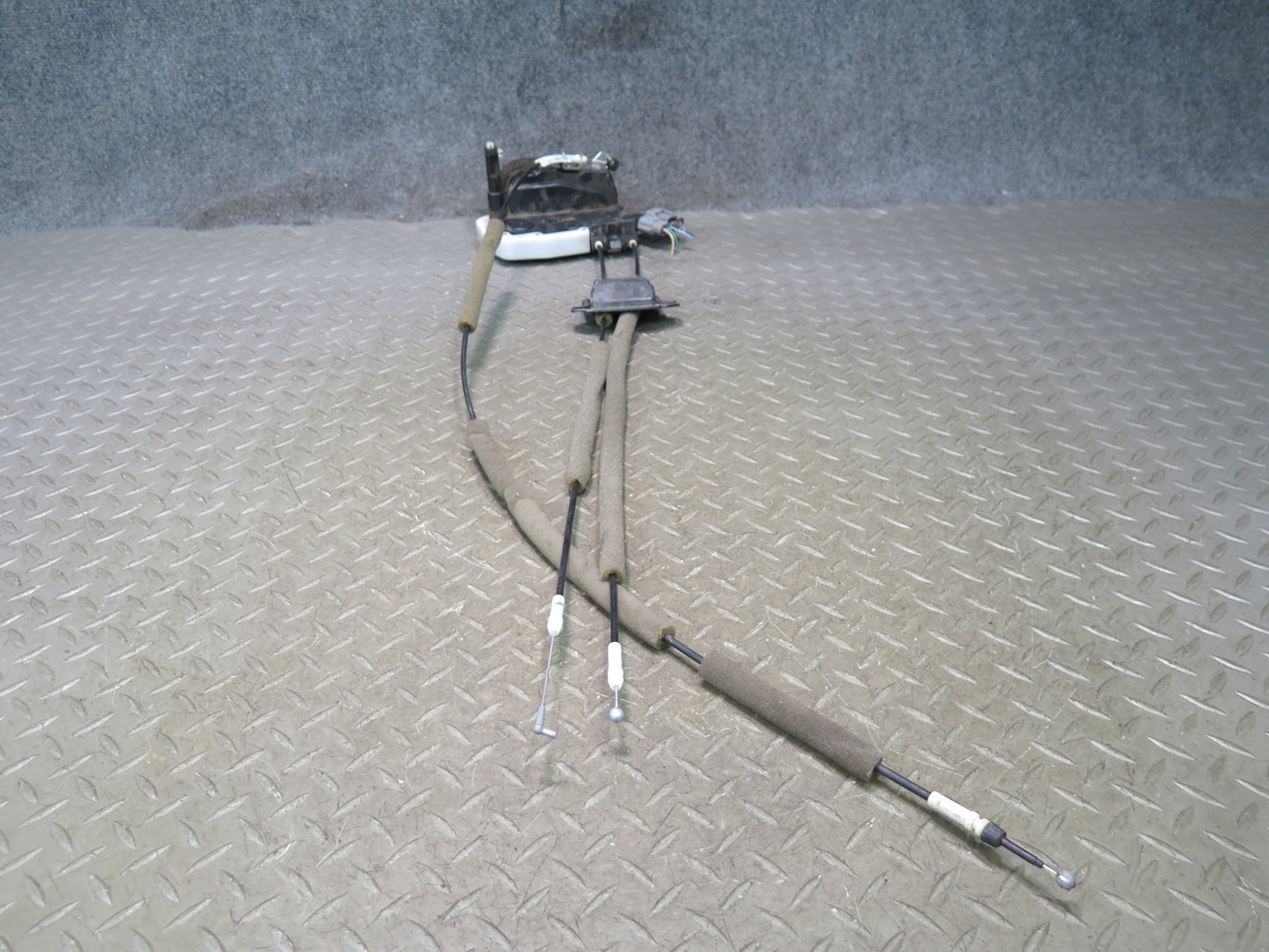 09-20 Nissan 370Z Z34 Front Left Driver Door Lock Latch Actuator OEM